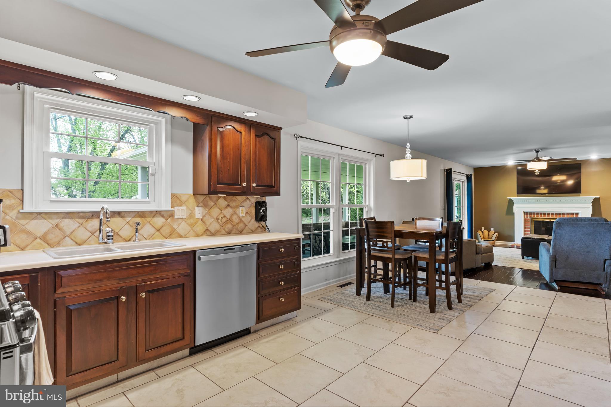 KINGSWOOD - Residential