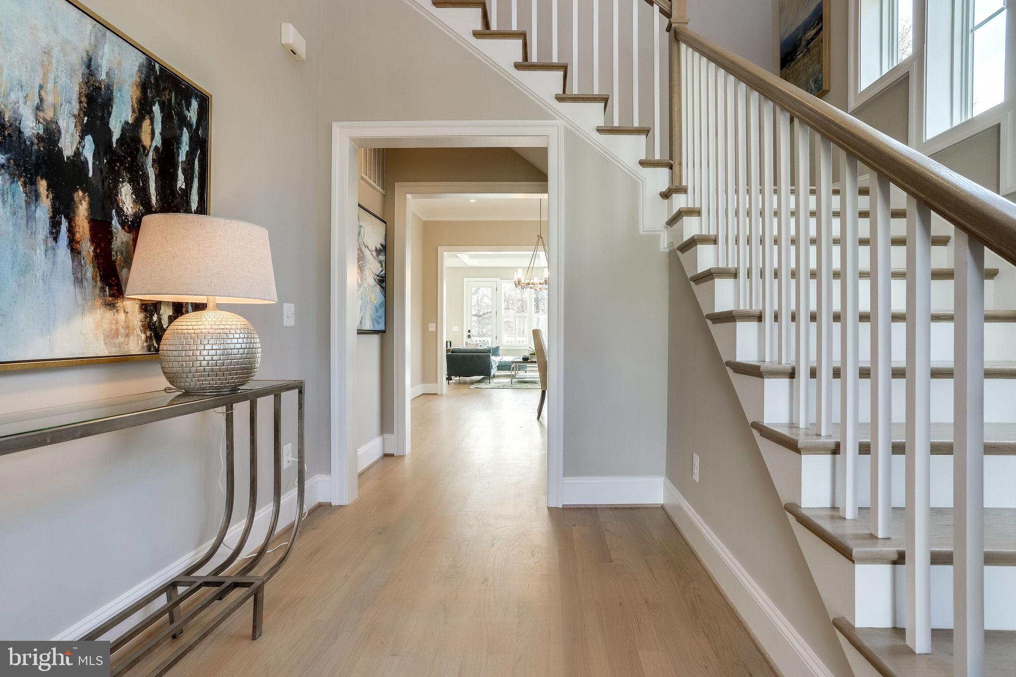 FALLS CHURCH PARK - Residential