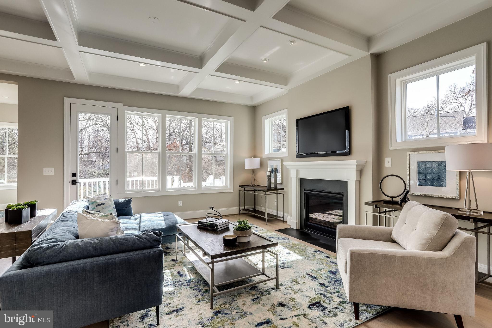 FALLS CHURCH PARK - Residential