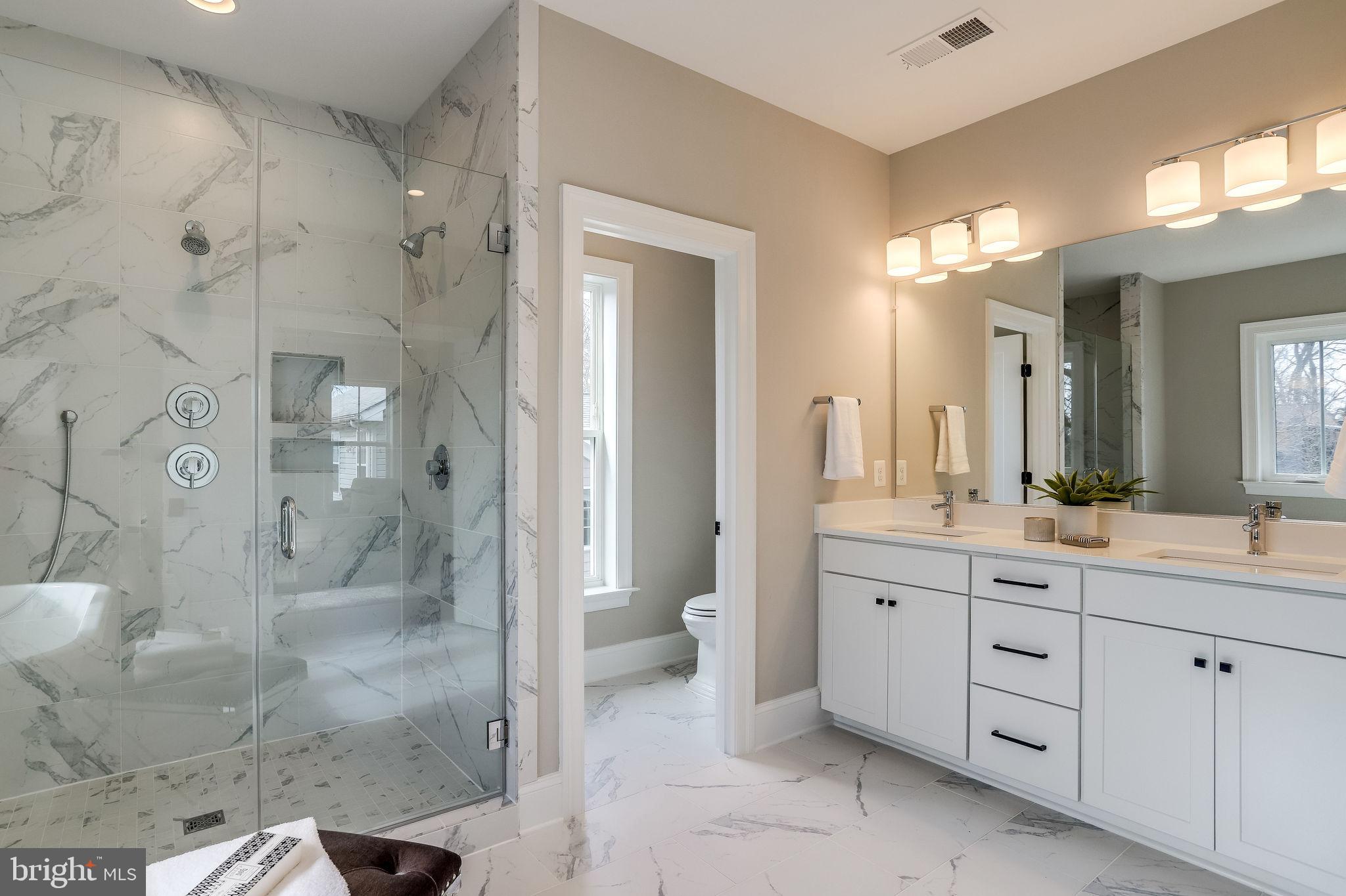 FALLS CHURCH PARK - Residential