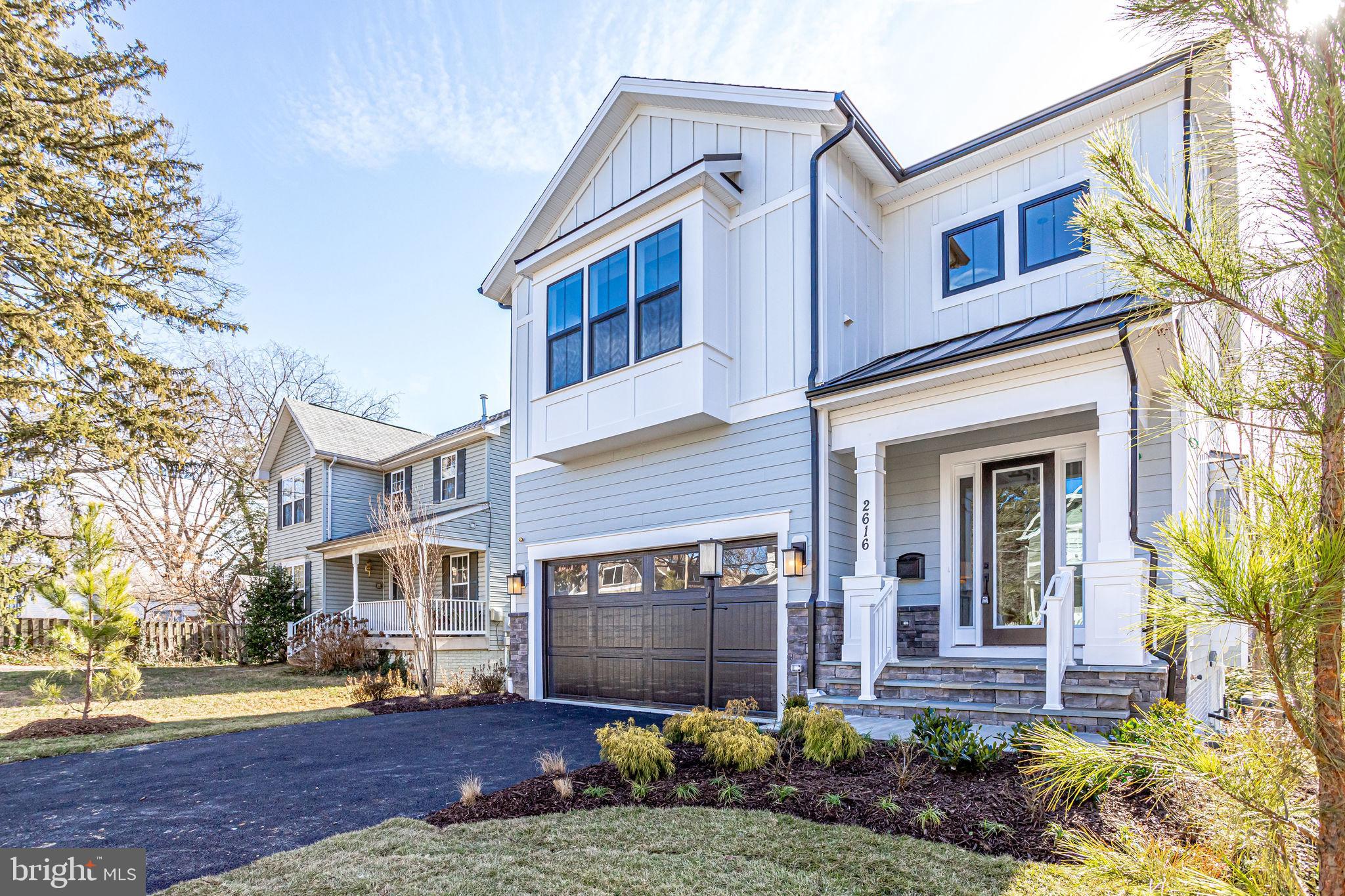 FALLS CHURCH PARK - Residential