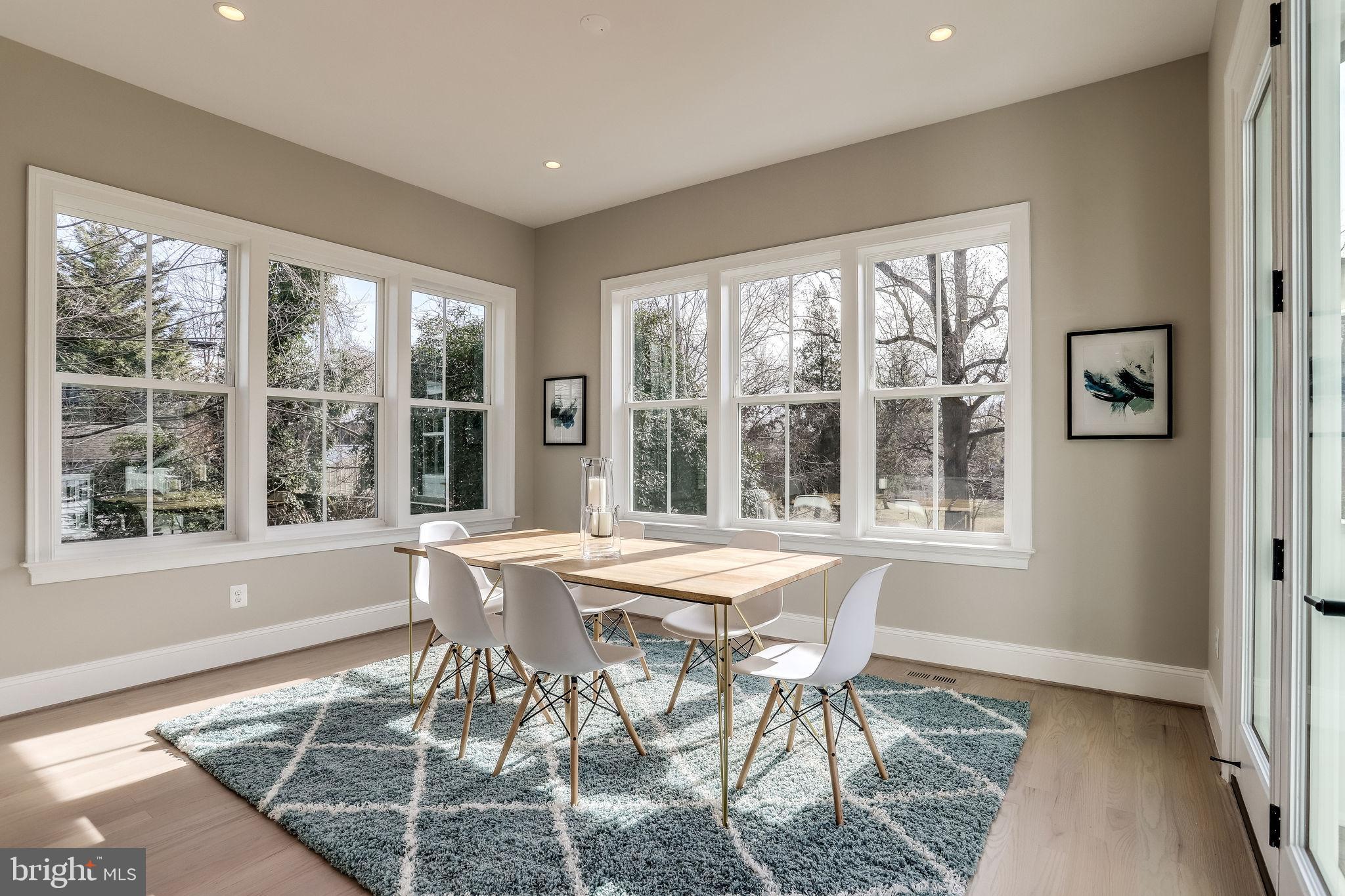 FALLS CHURCH PARK - Residential