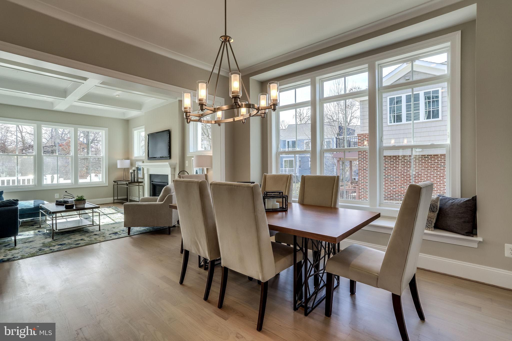 FALLS CHURCH PARK - Residential