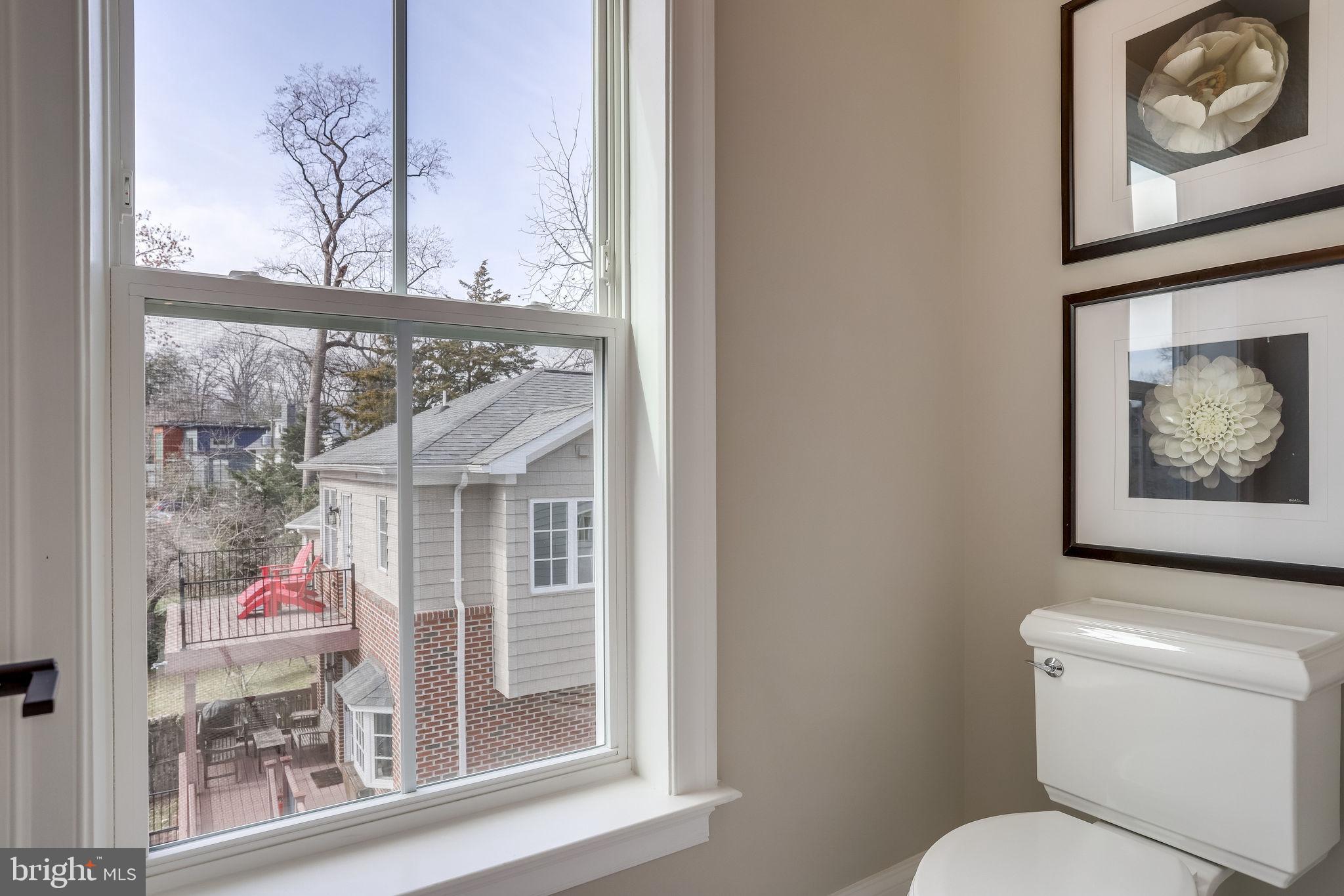 FALLS CHURCH PARK - Residential