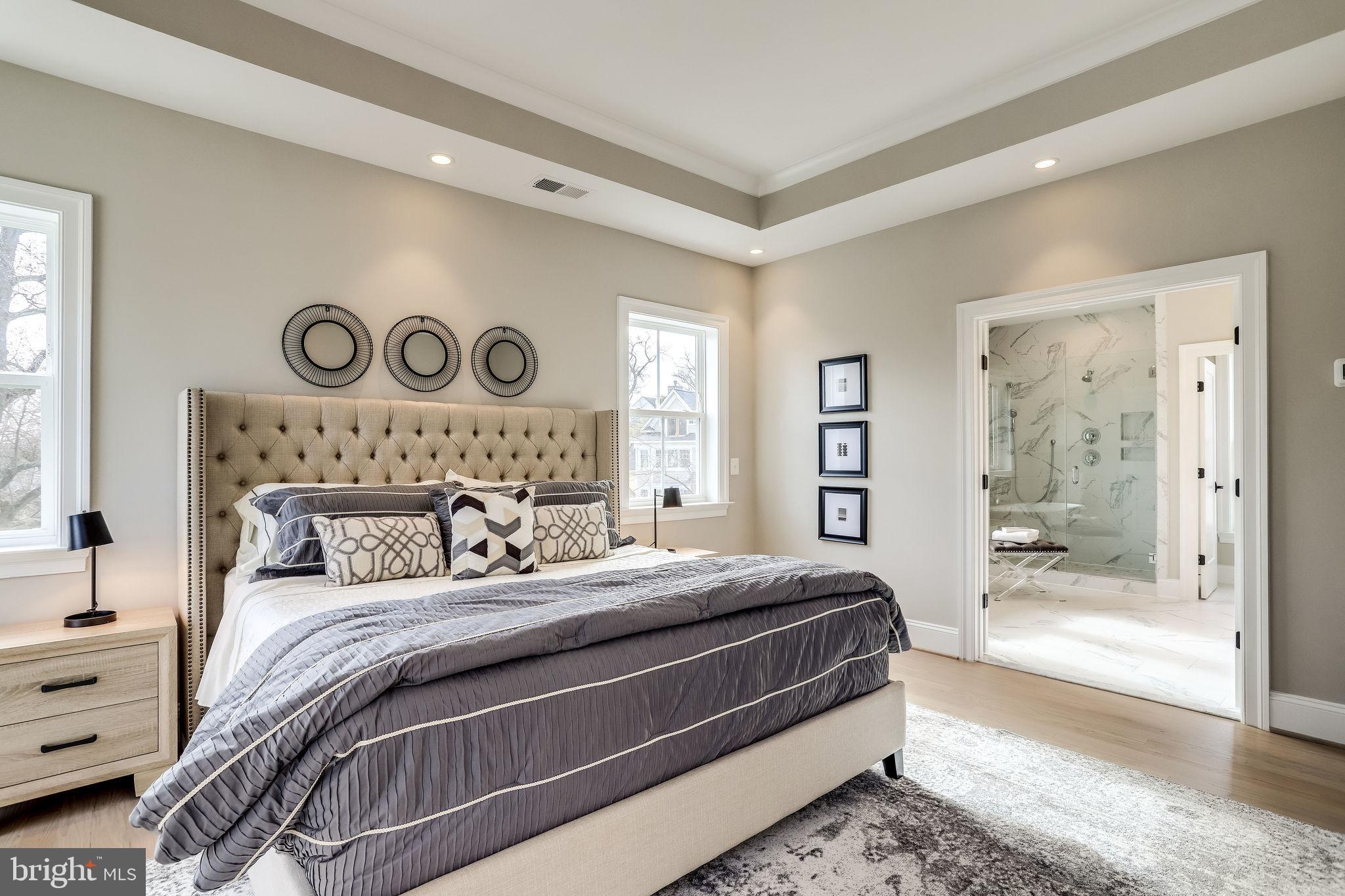 FALLS CHURCH PARK - Residential