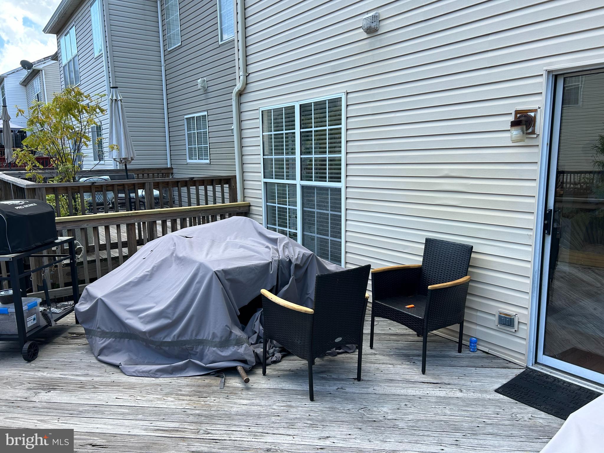 LONGMEAD CROSSING - Residential Lease