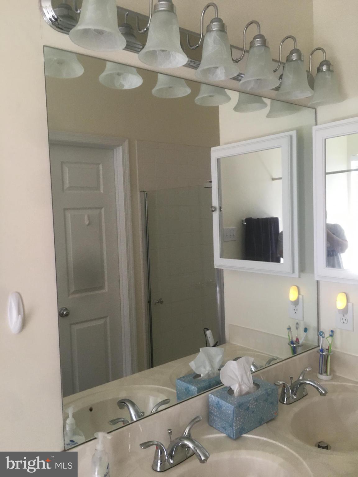 LONGMEAD CROSSING - Residential Lease