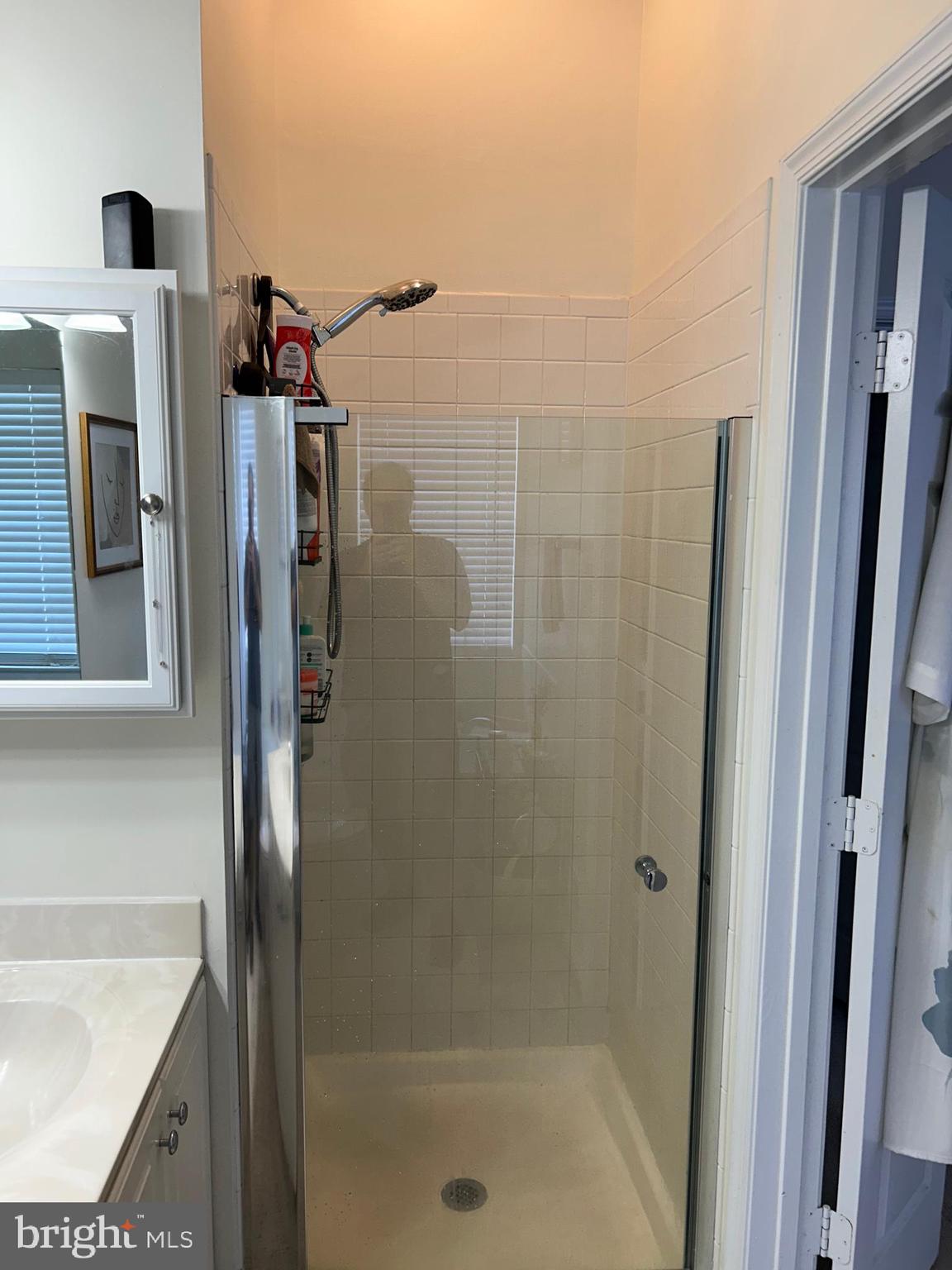 LONGMEAD CROSSING - Residential Lease