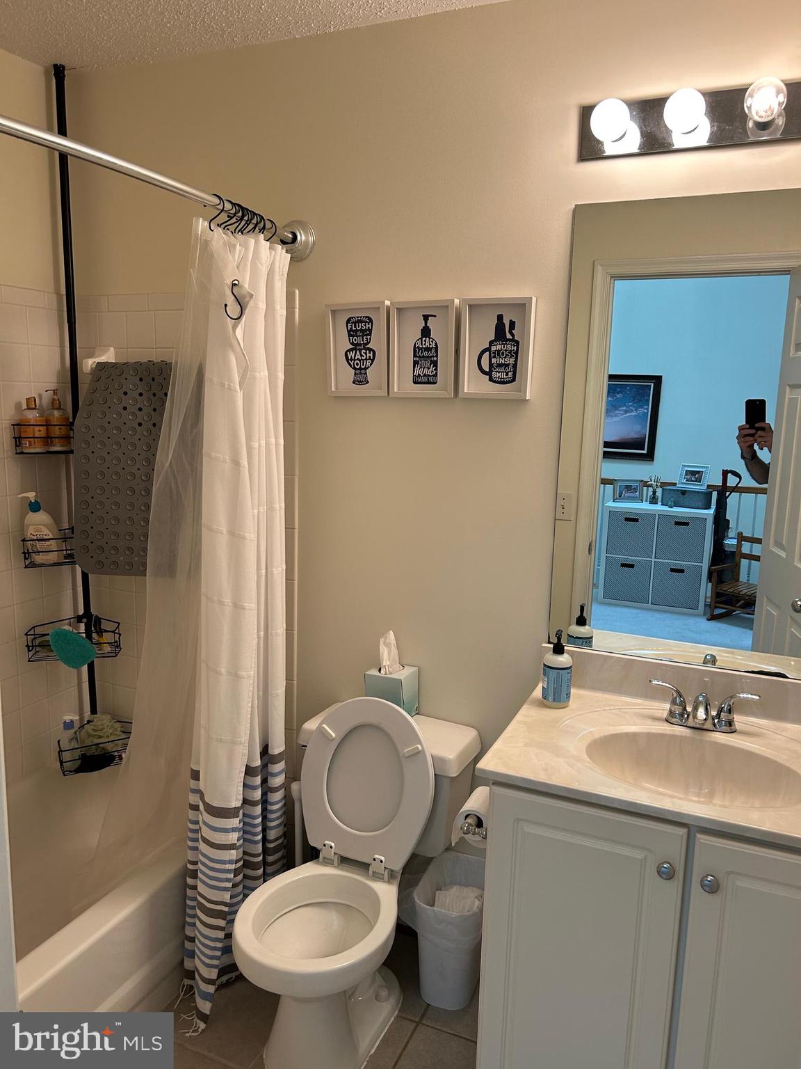 LONGMEAD CROSSING - Residential Lease