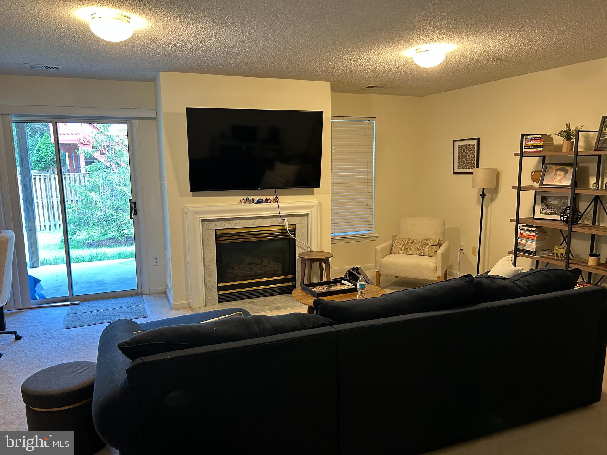 LONGMEAD CROSSING - Residential Lease