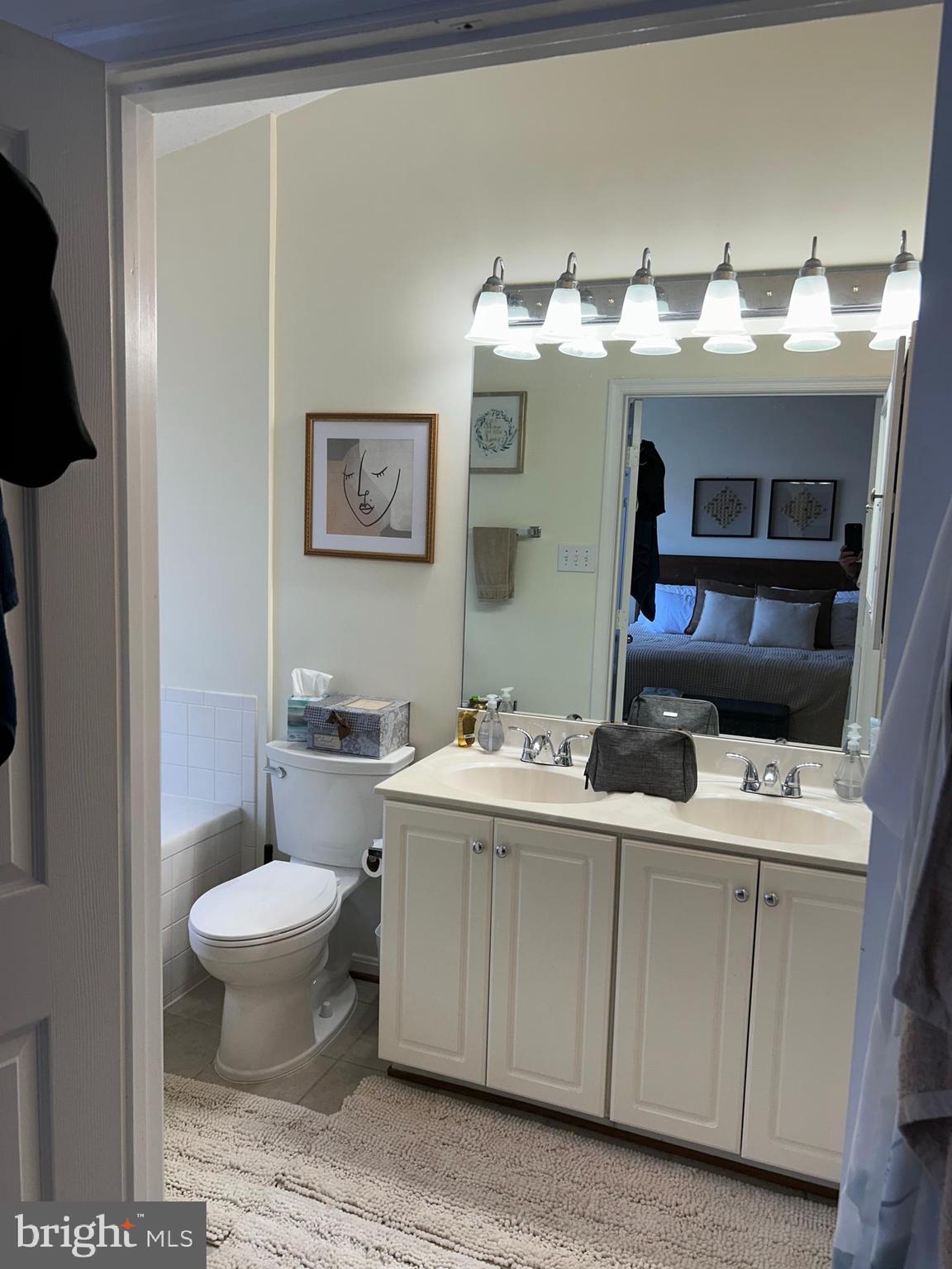 LONGMEAD CROSSING - Residential Lease