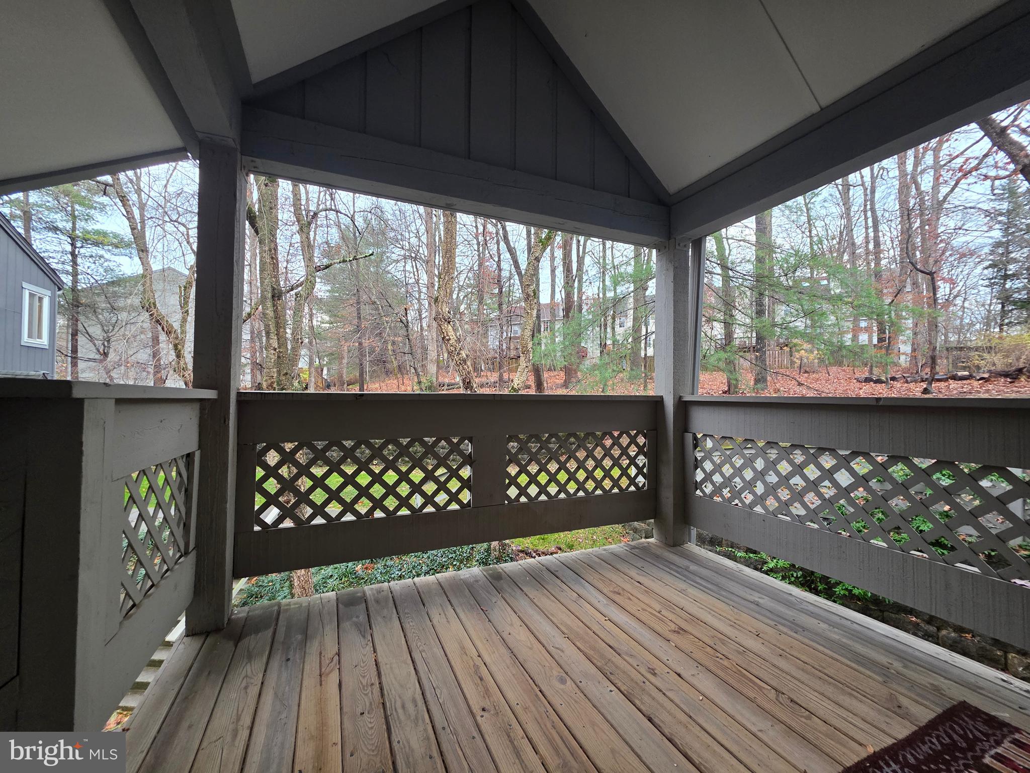 WINDBROOKE - Residential