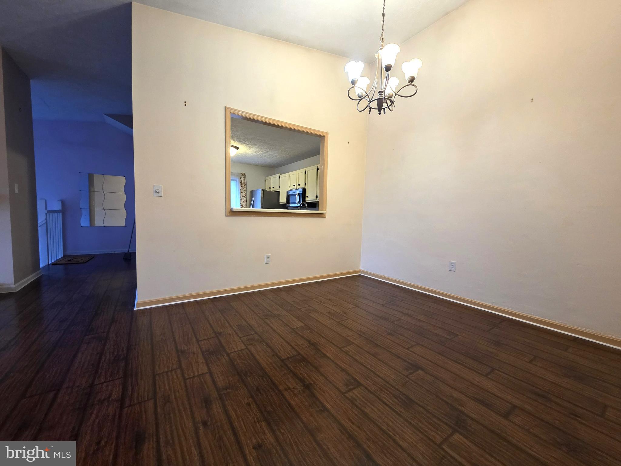 WINDBROOKE - Residential