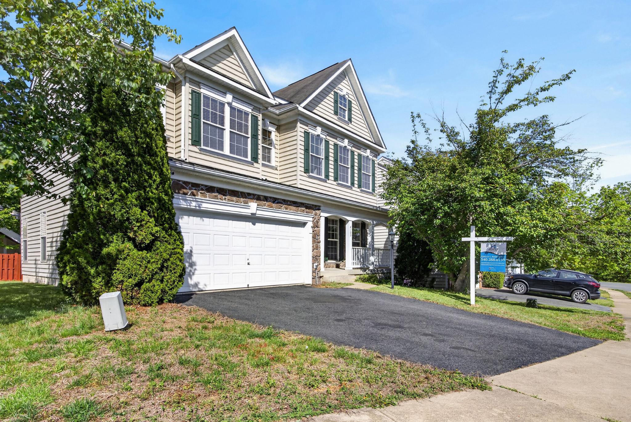 4109 PRESIDENTIAL HILL LOOP