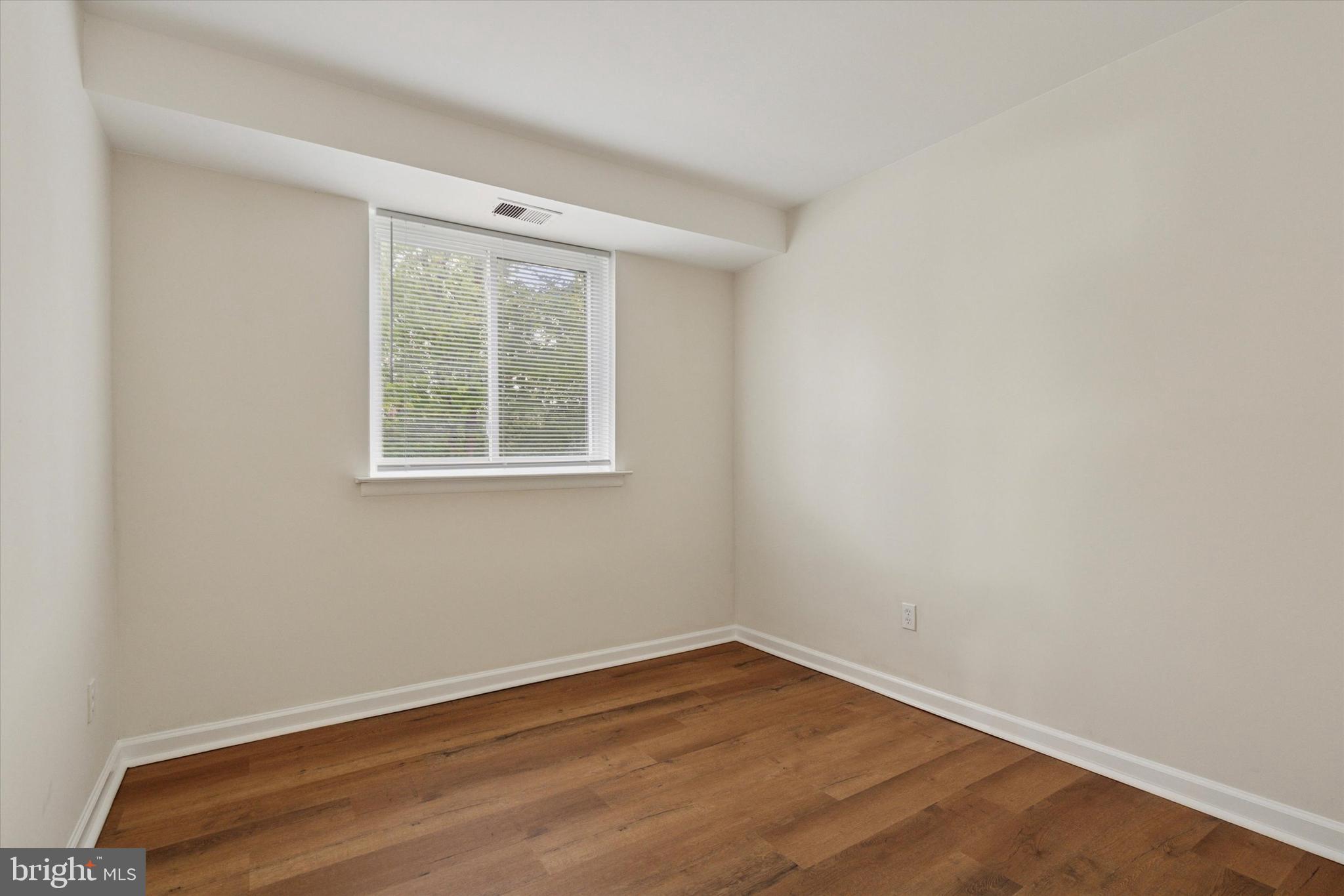 PHILADELPHIA - Residential