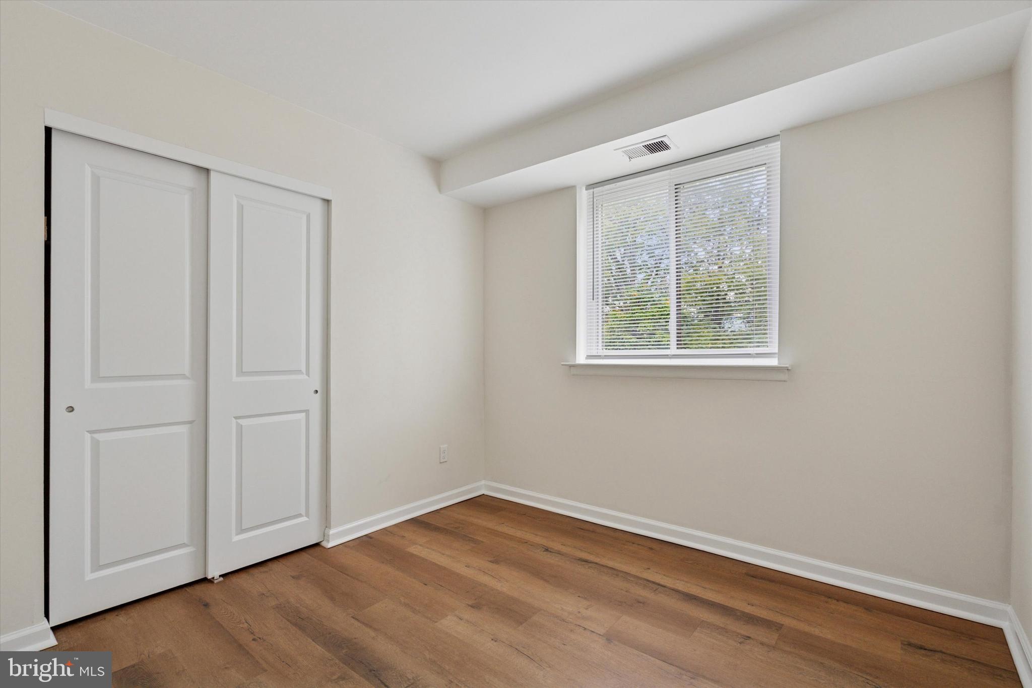 PHILADELPHIA - Residential