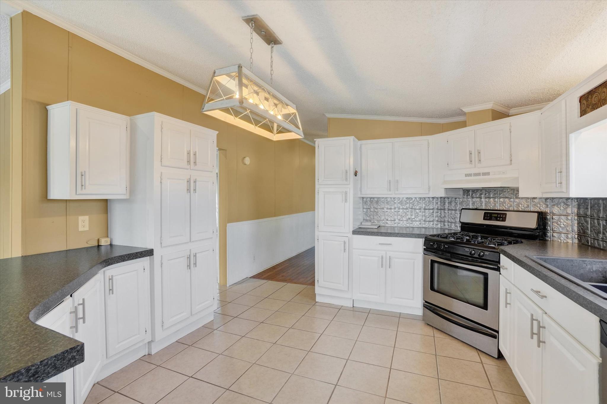 TALL OAK ESTATES - Residential