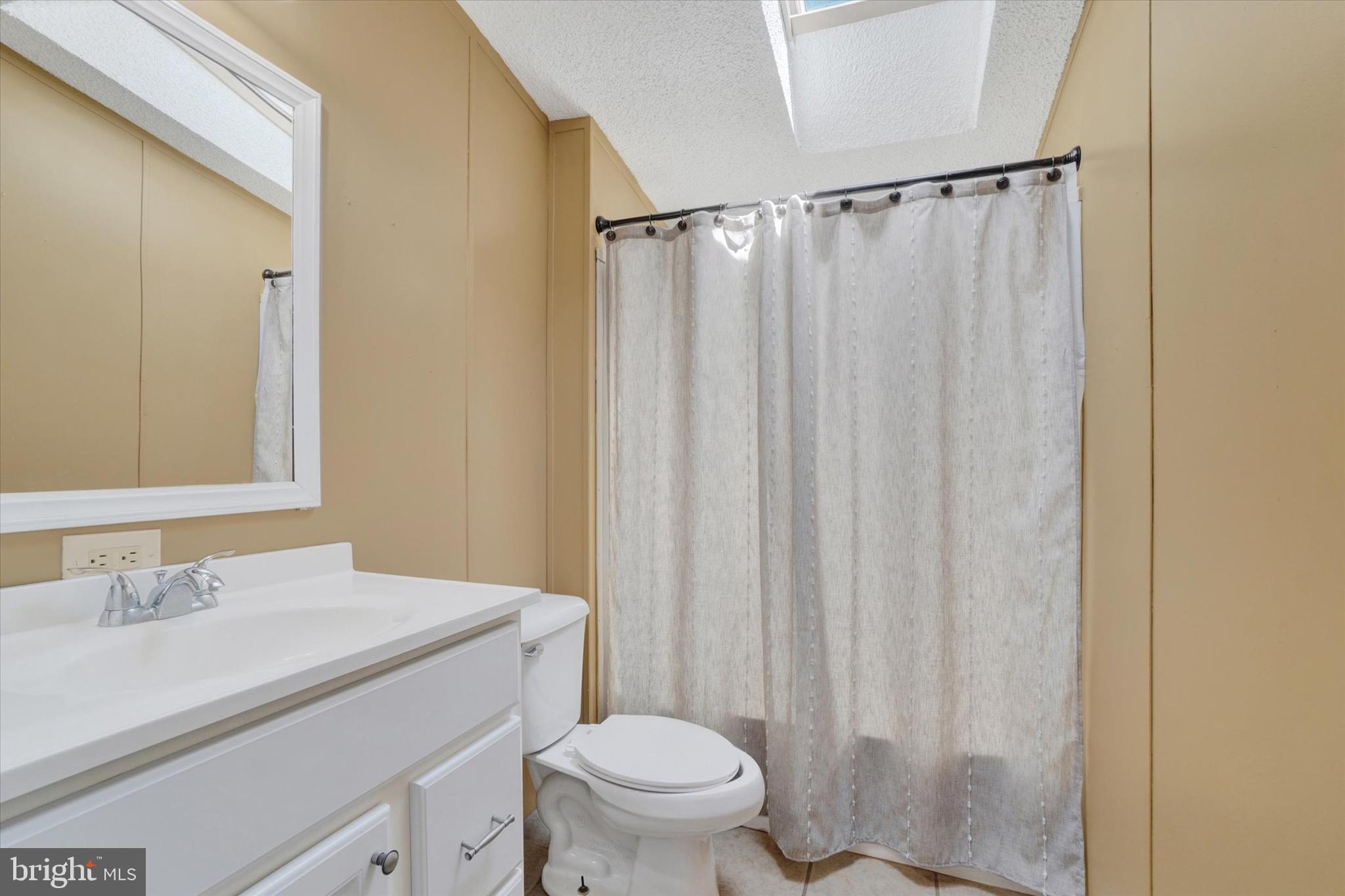 TALL OAK ESTATES - Residential