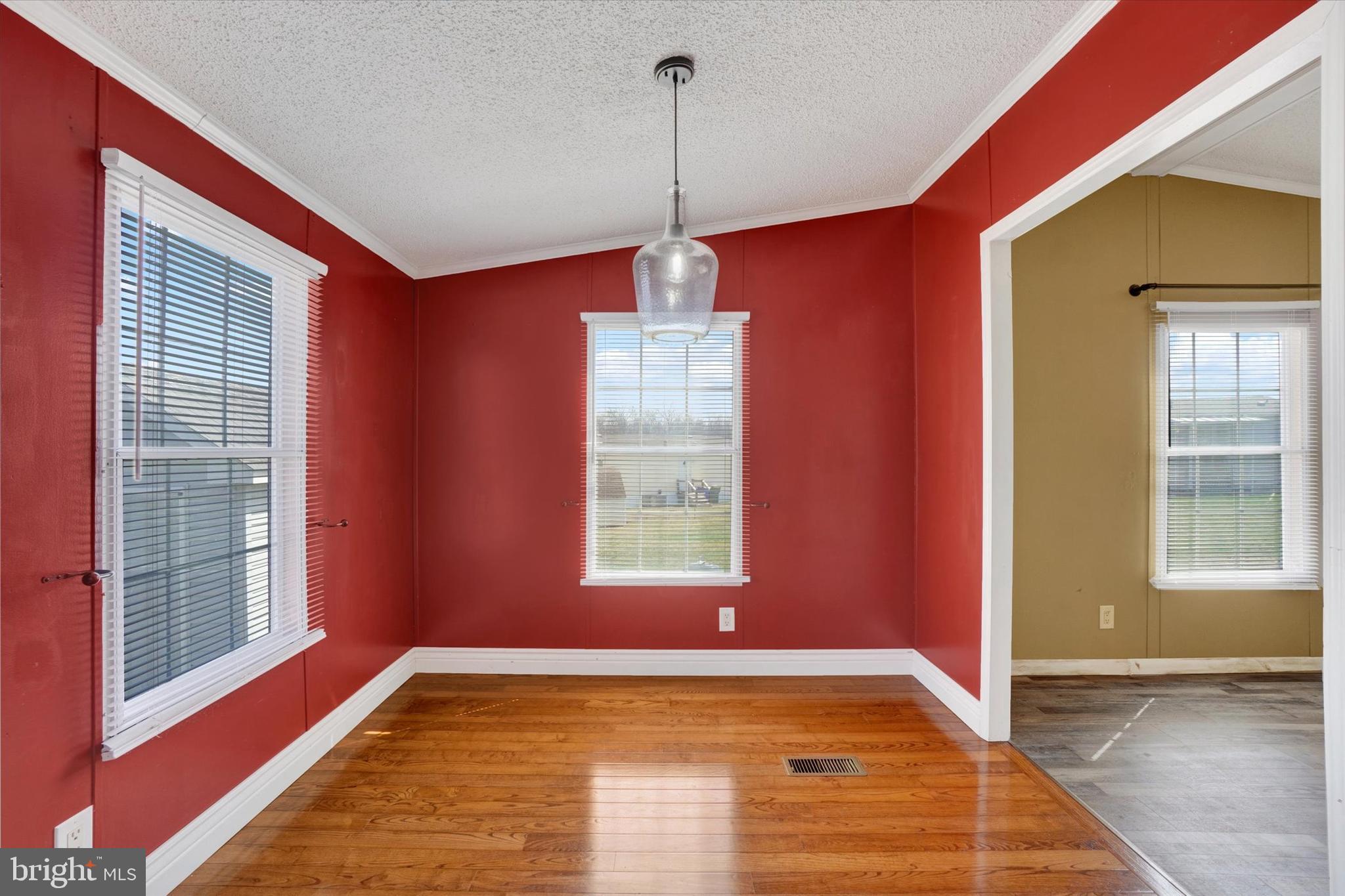 TALL OAK ESTATES - Residential