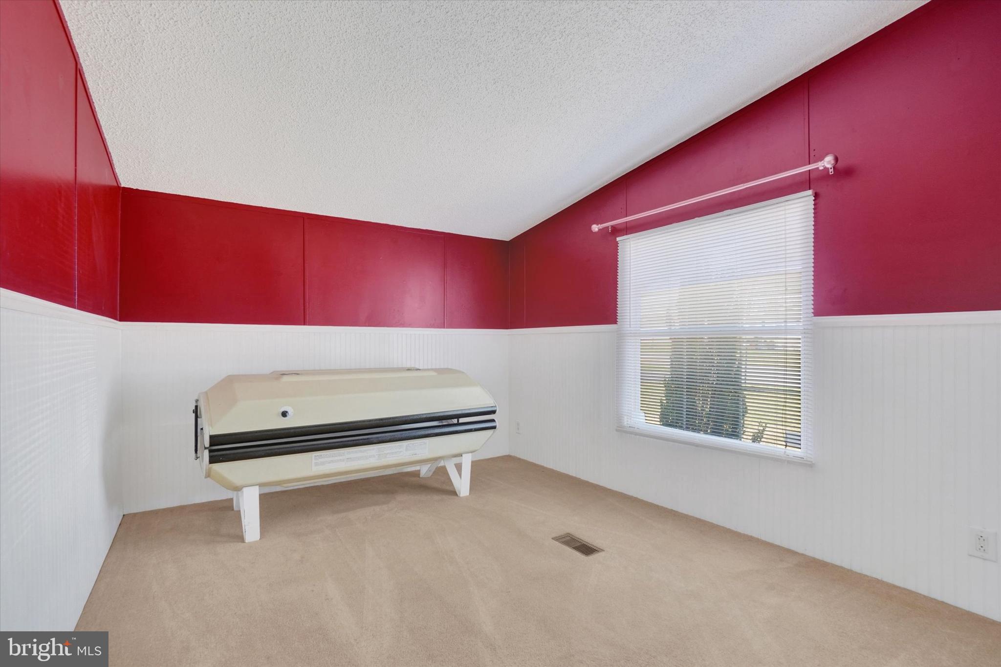 TALL OAK ESTATES - Residential