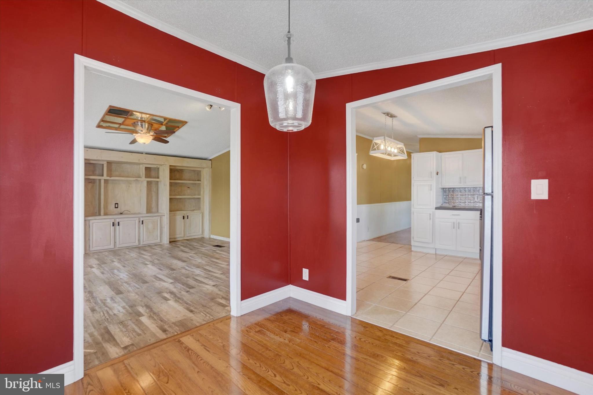 TALL OAK ESTATES - Residential