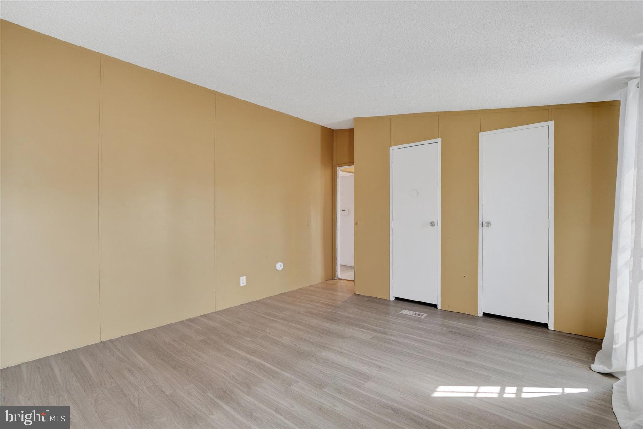 TALL OAK ESTATES - Residential