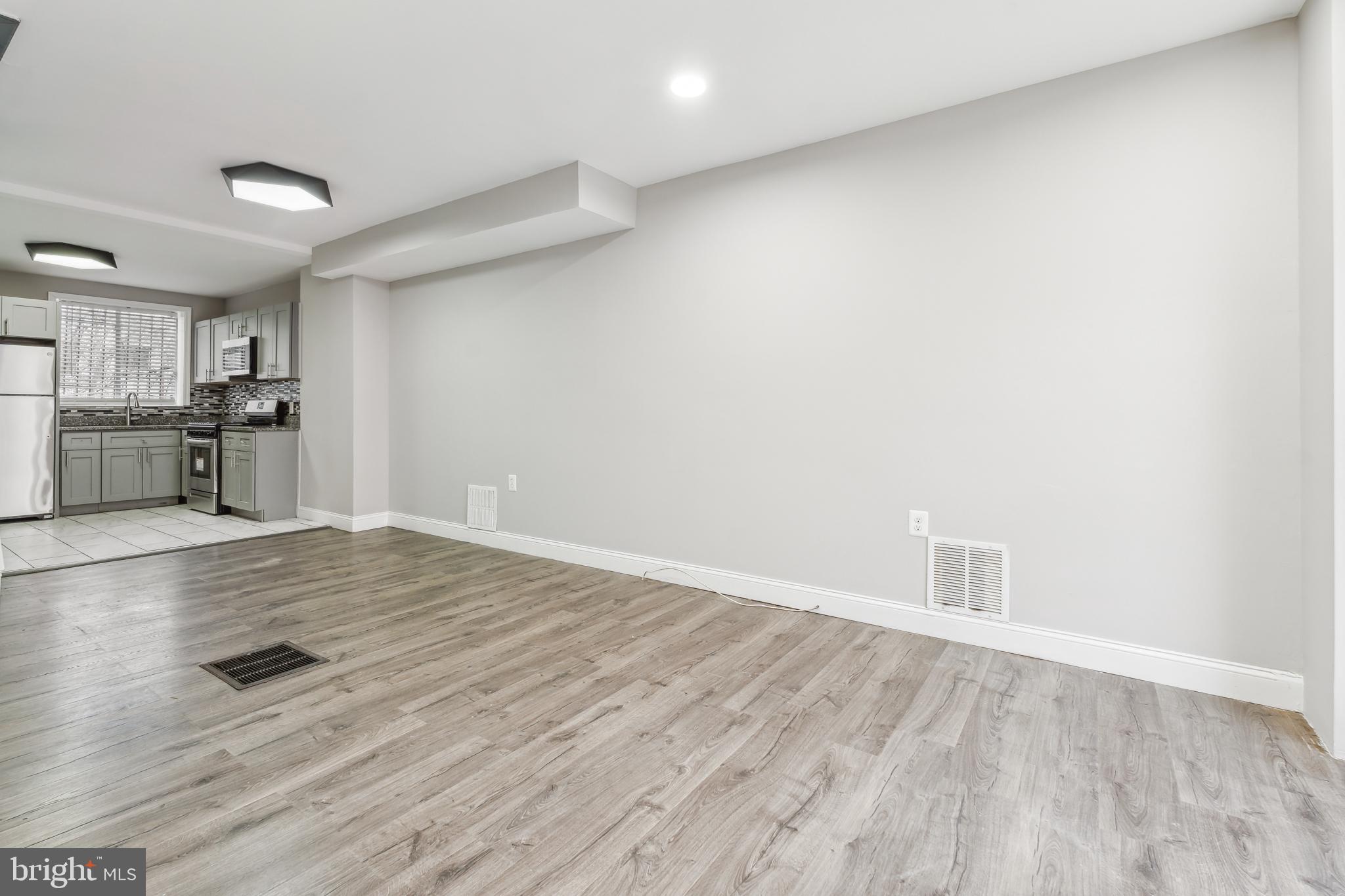 CARROLLTON RIDGE - Residential Lease