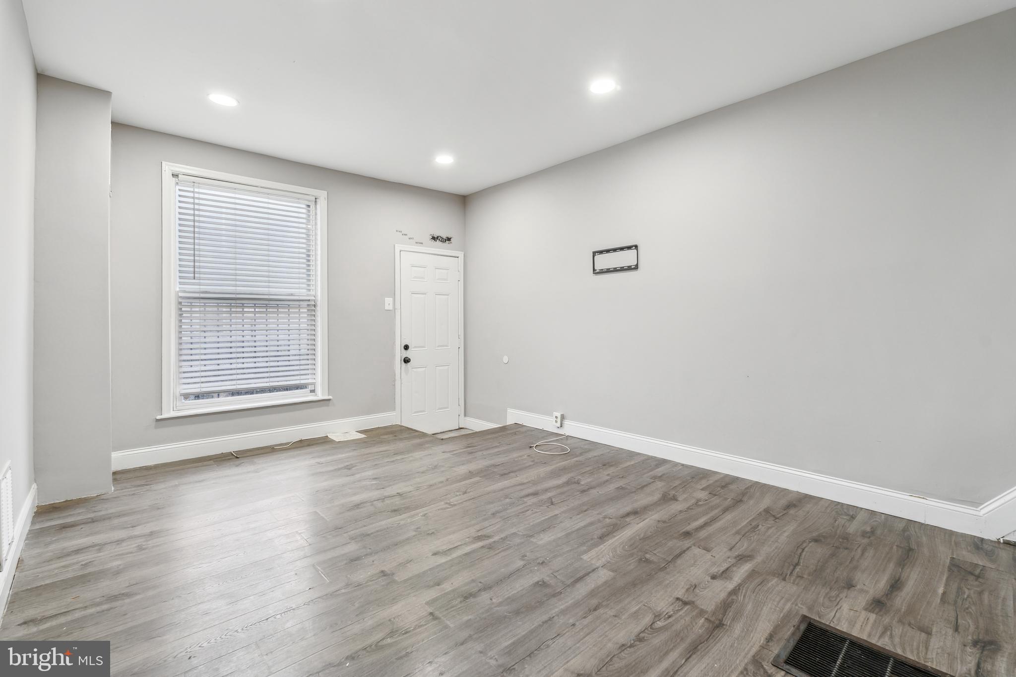 CARROLLTON RIDGE - Residential Lease