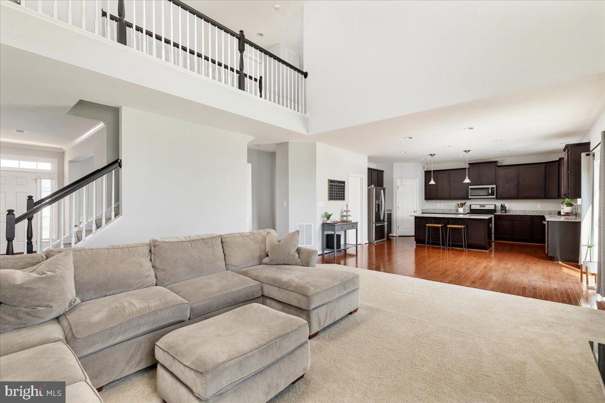 SPRINGDALE FARM - Residential