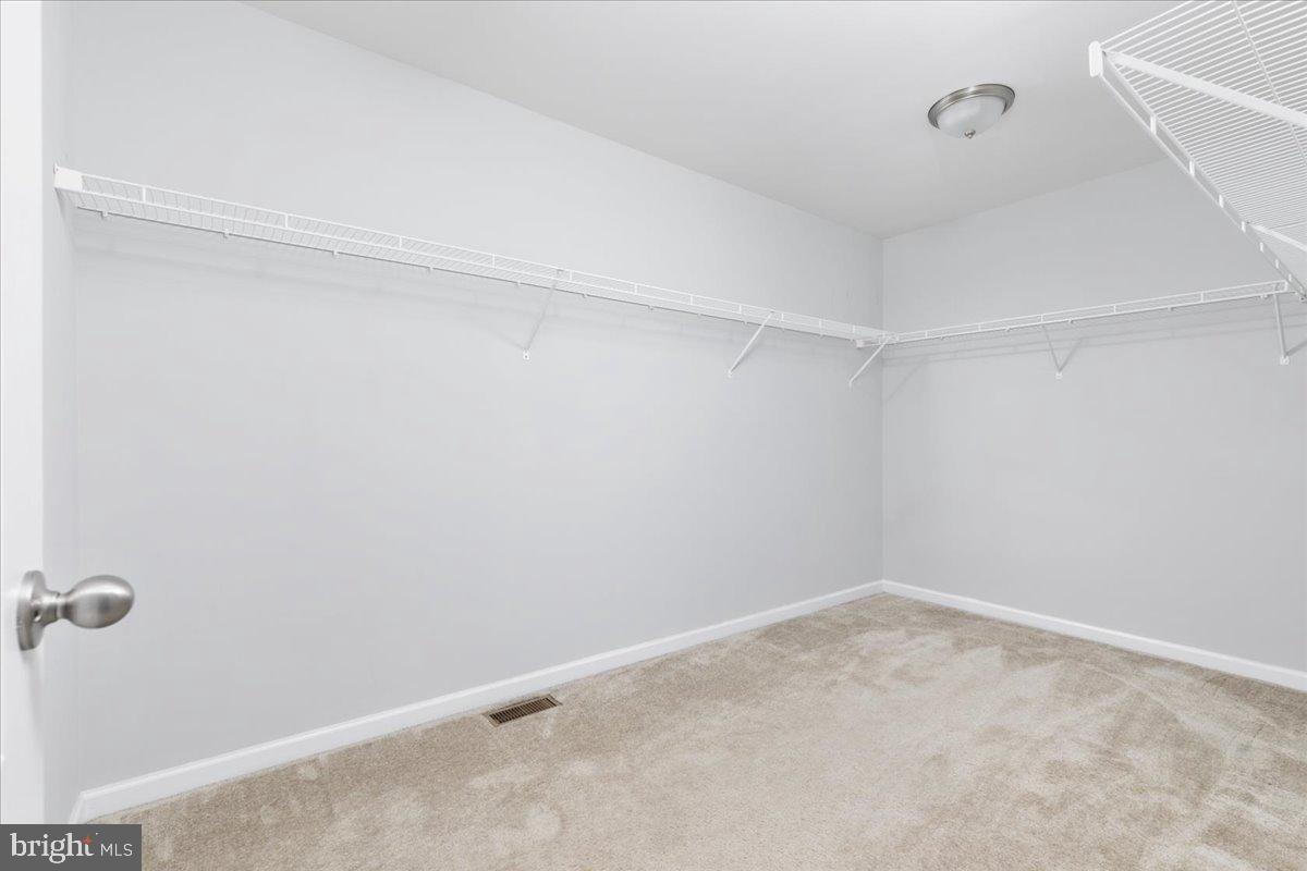 SPRINGDALE FARM - Residential