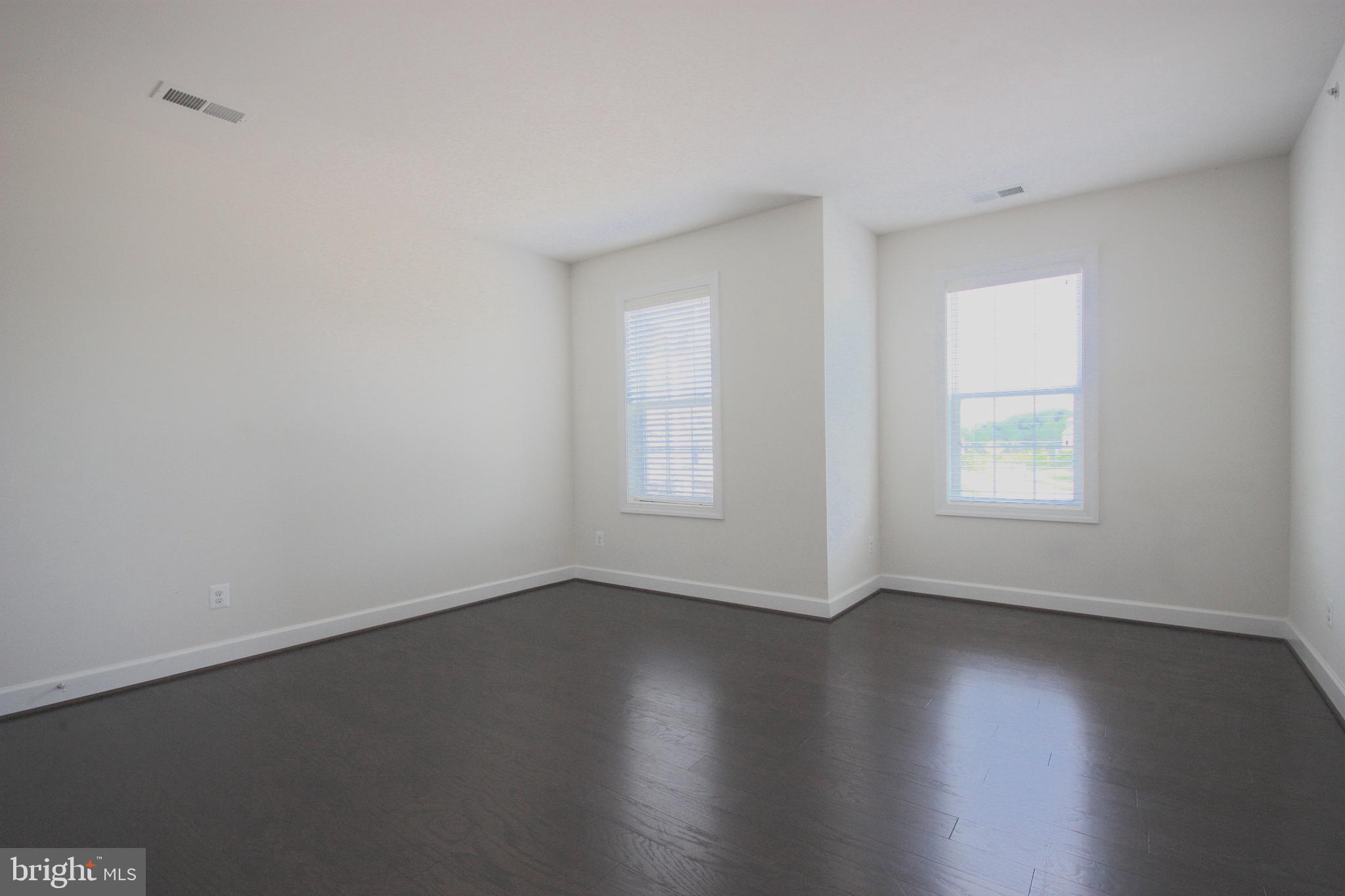 VILLAGES AT TURF VALLEY - Residential Lease