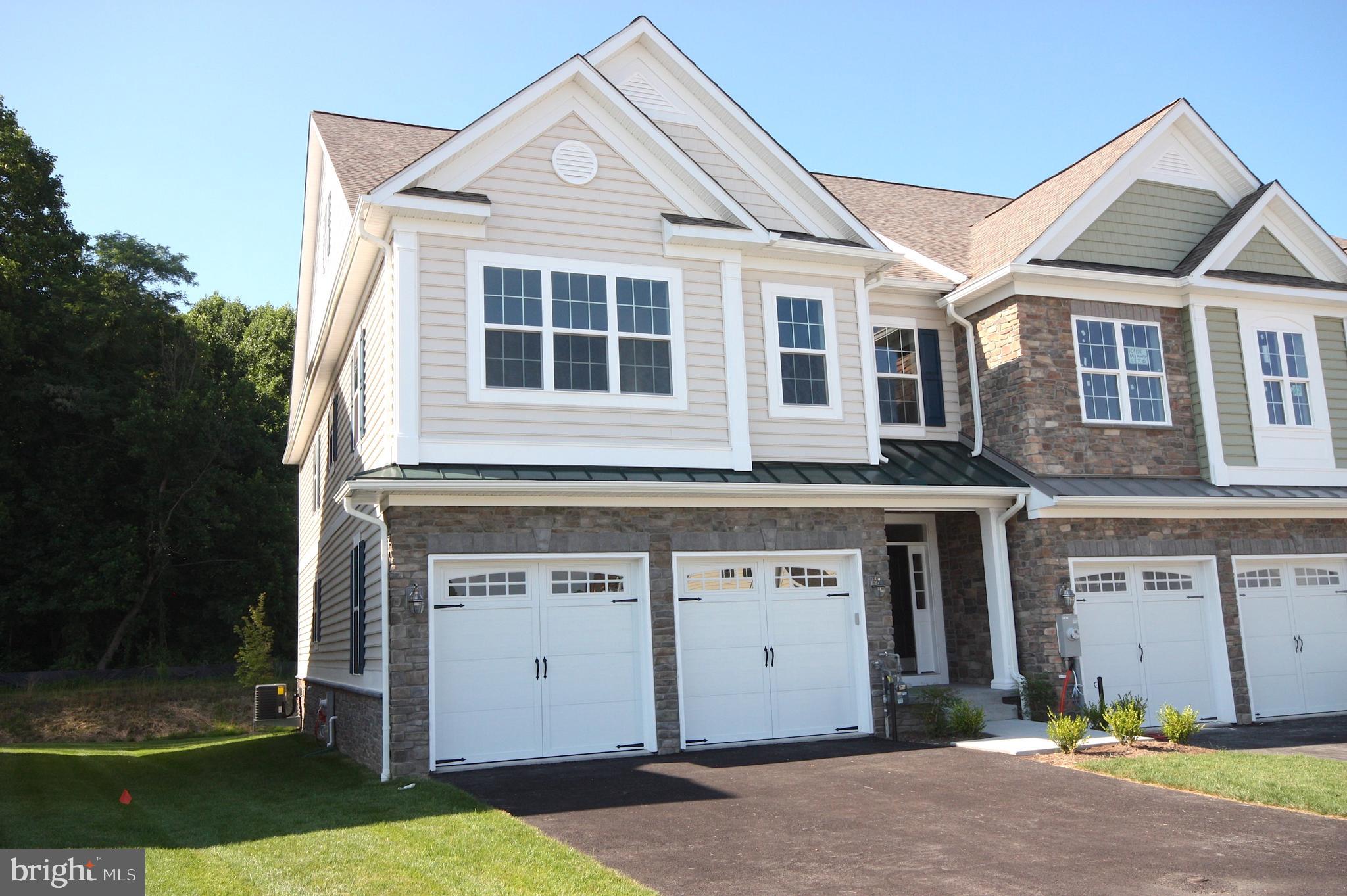 VILLAGES AT TURF VALLEY - Residential Lease