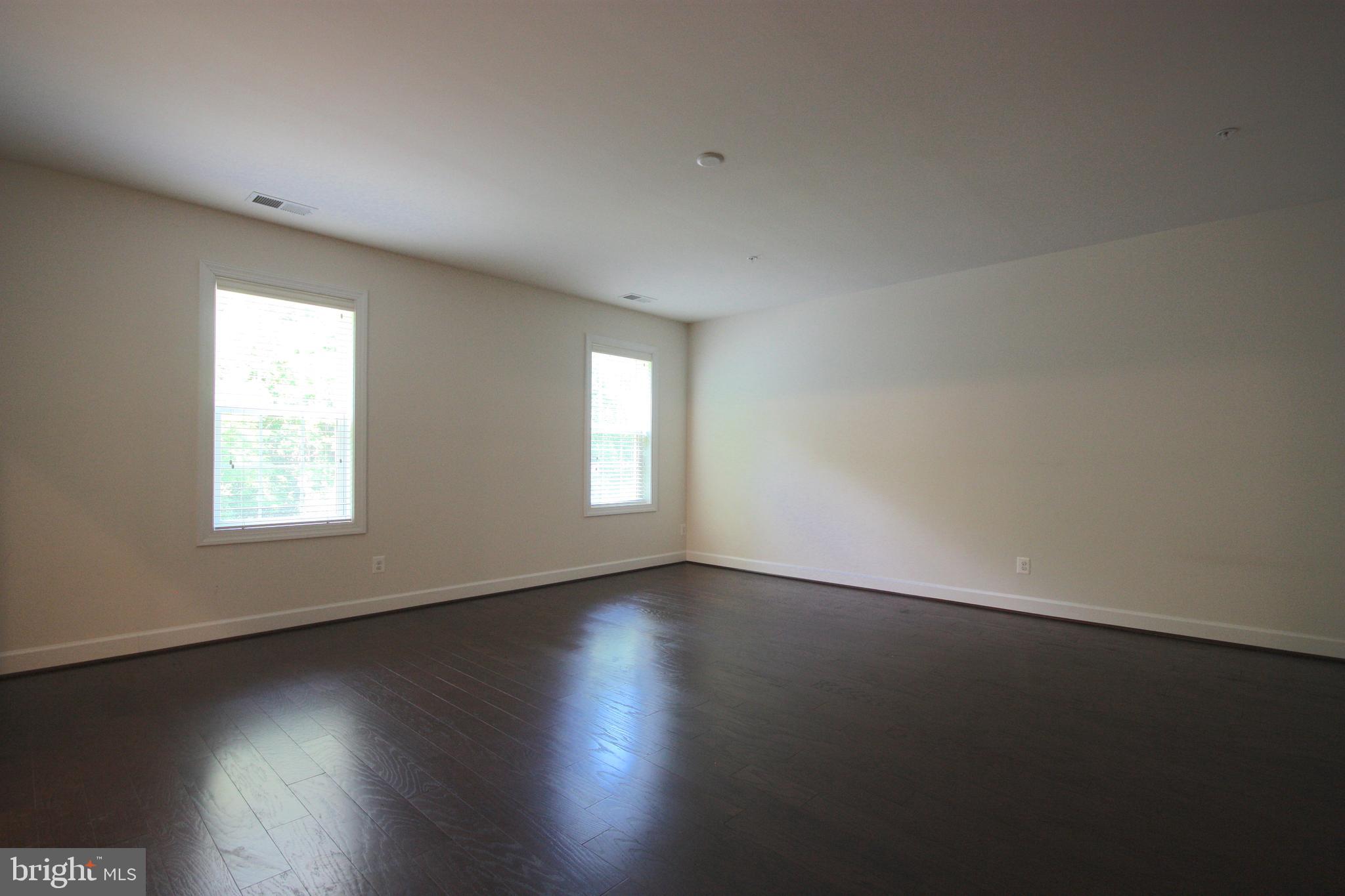 VILLAGES AT TURF VALLEY - Residential Lease