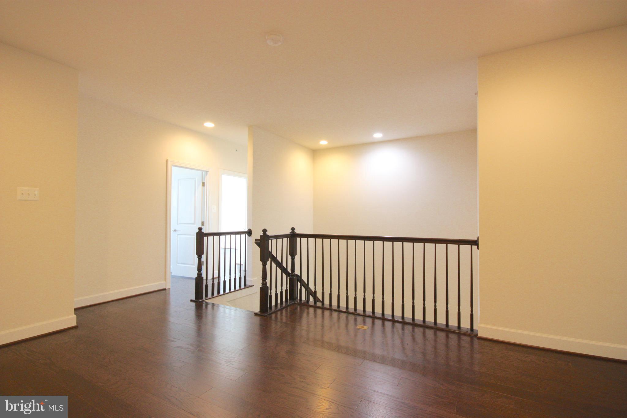 VILLAGES AT TURF VALLEY - Residential Lease