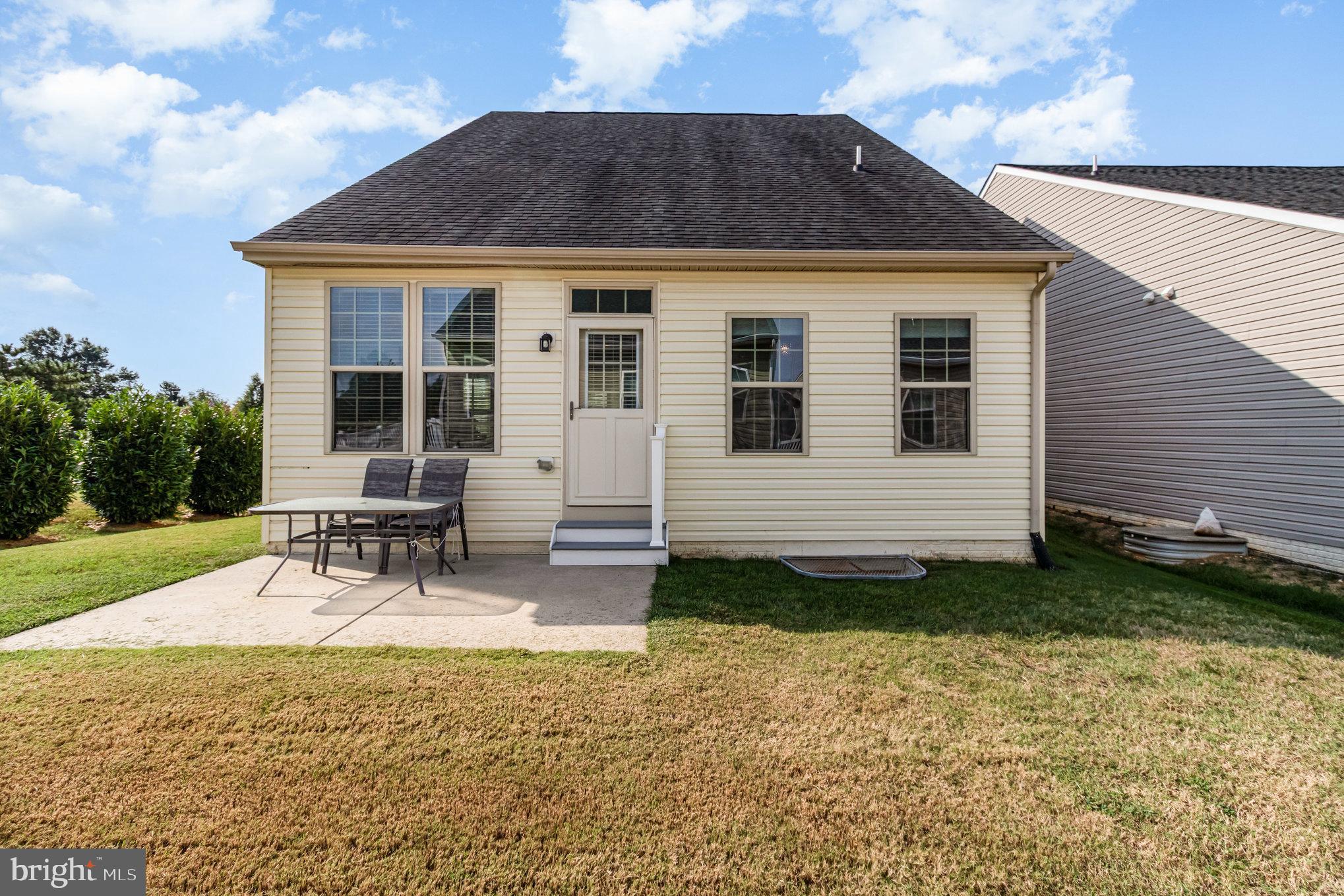 RIVER CROSSING - Residential