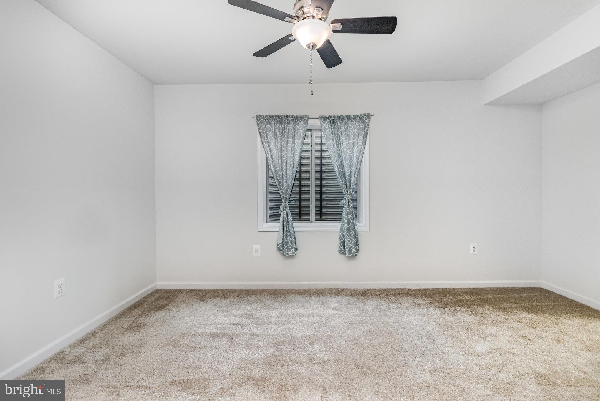 RIVER CROSSING - Residential