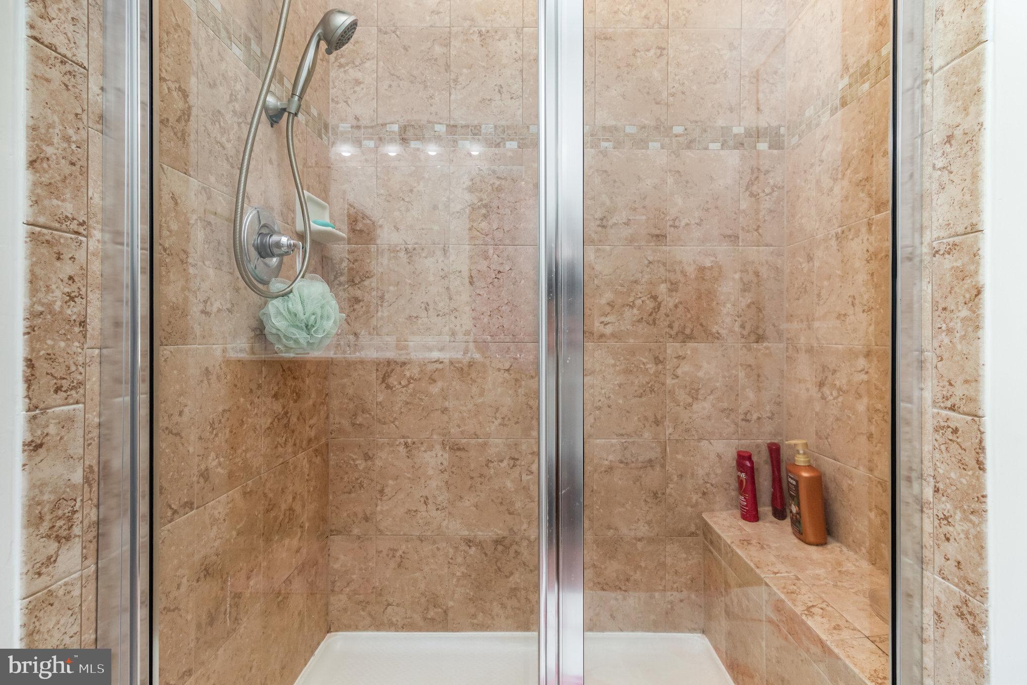 RIVER CROSSING - Residential