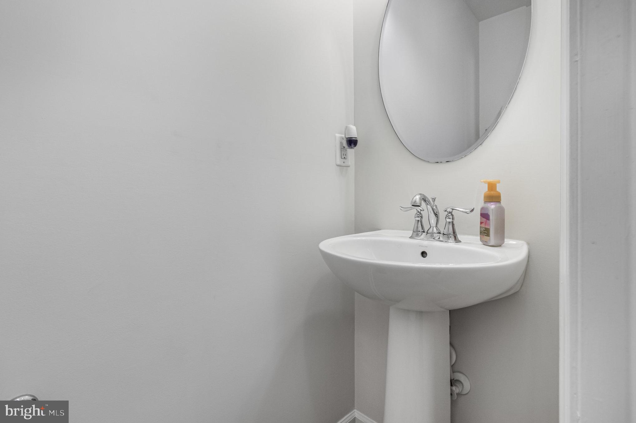 RIVER CROSSING - Residential