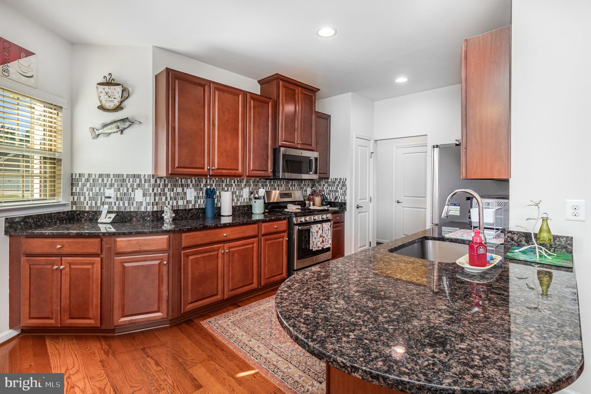 RIVER CROSSING - Residential