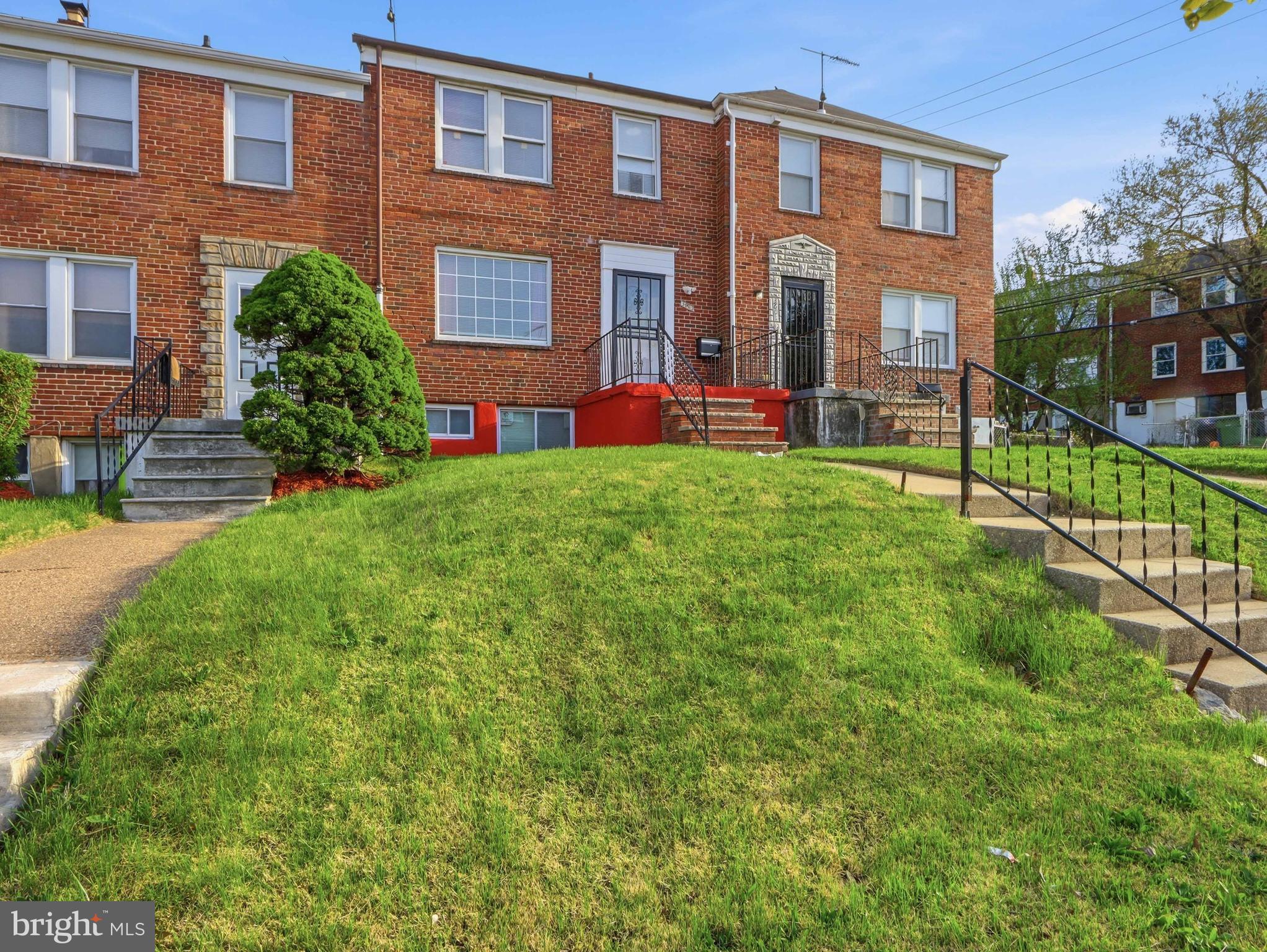 3603 RAVENWOOD AVENUE 1