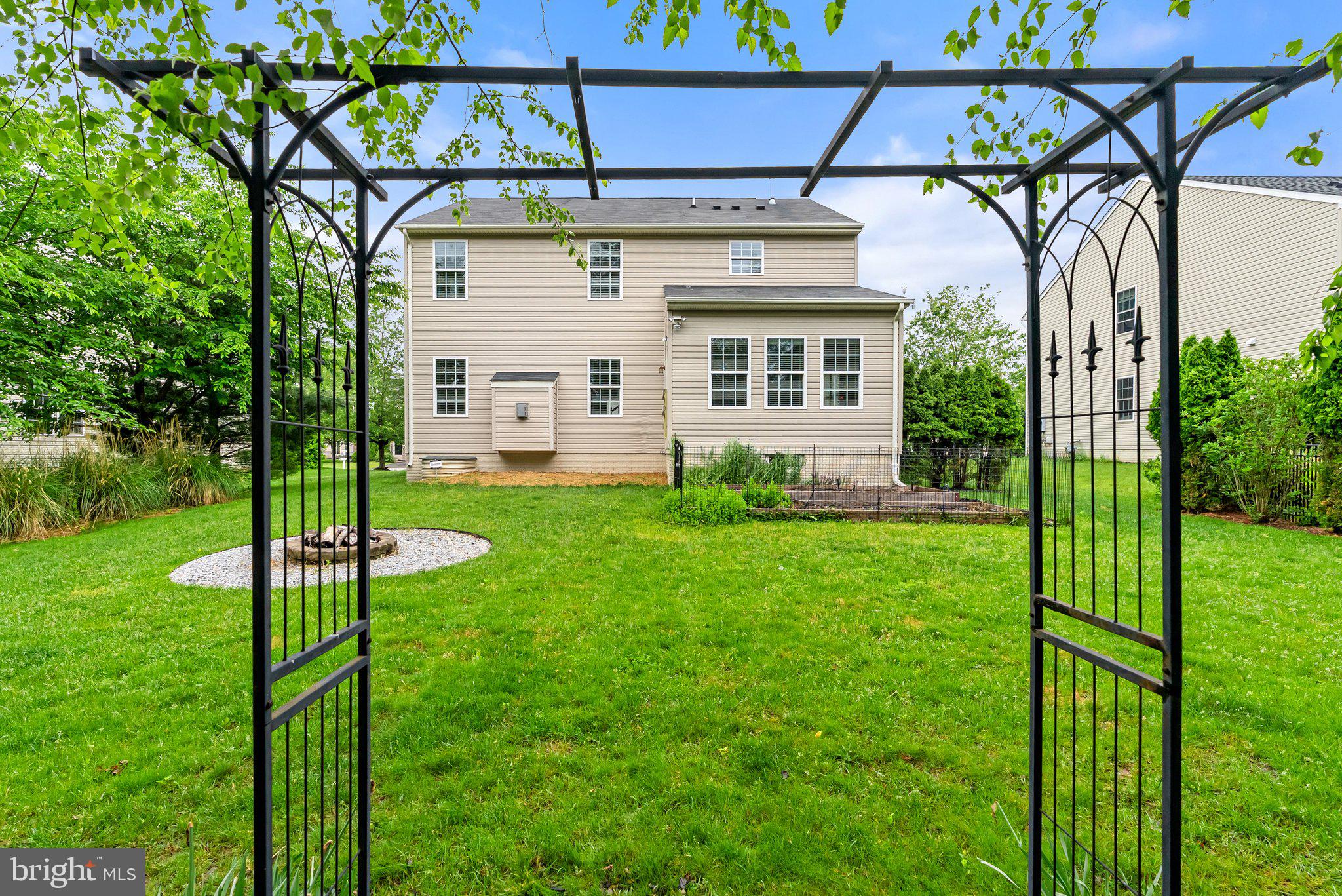 BROOKSIDE - Residential