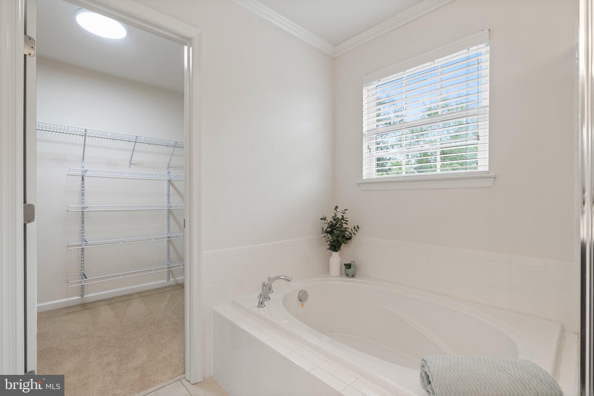 BROOKSIDE - Residential