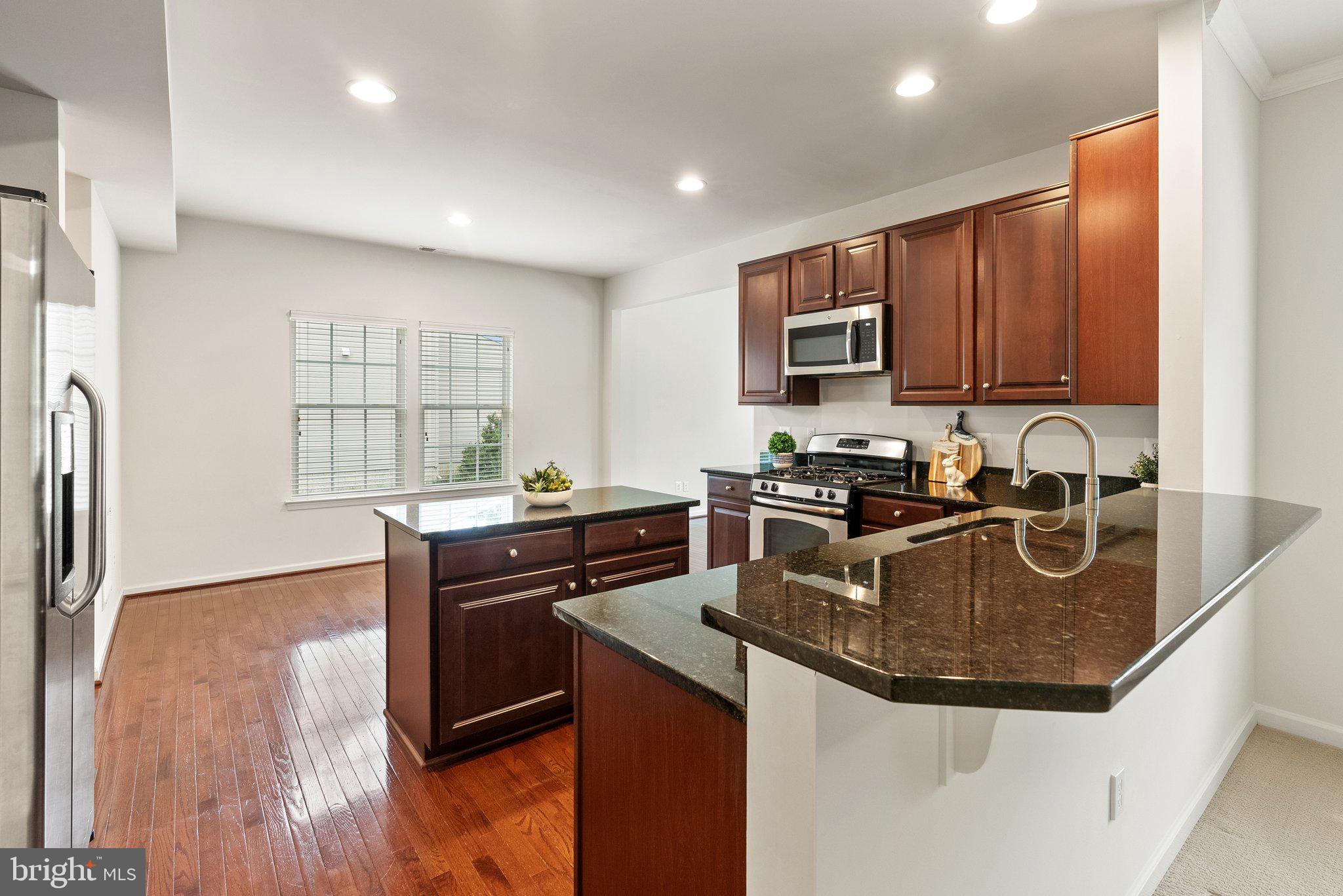 BROOKSIDE - Residential