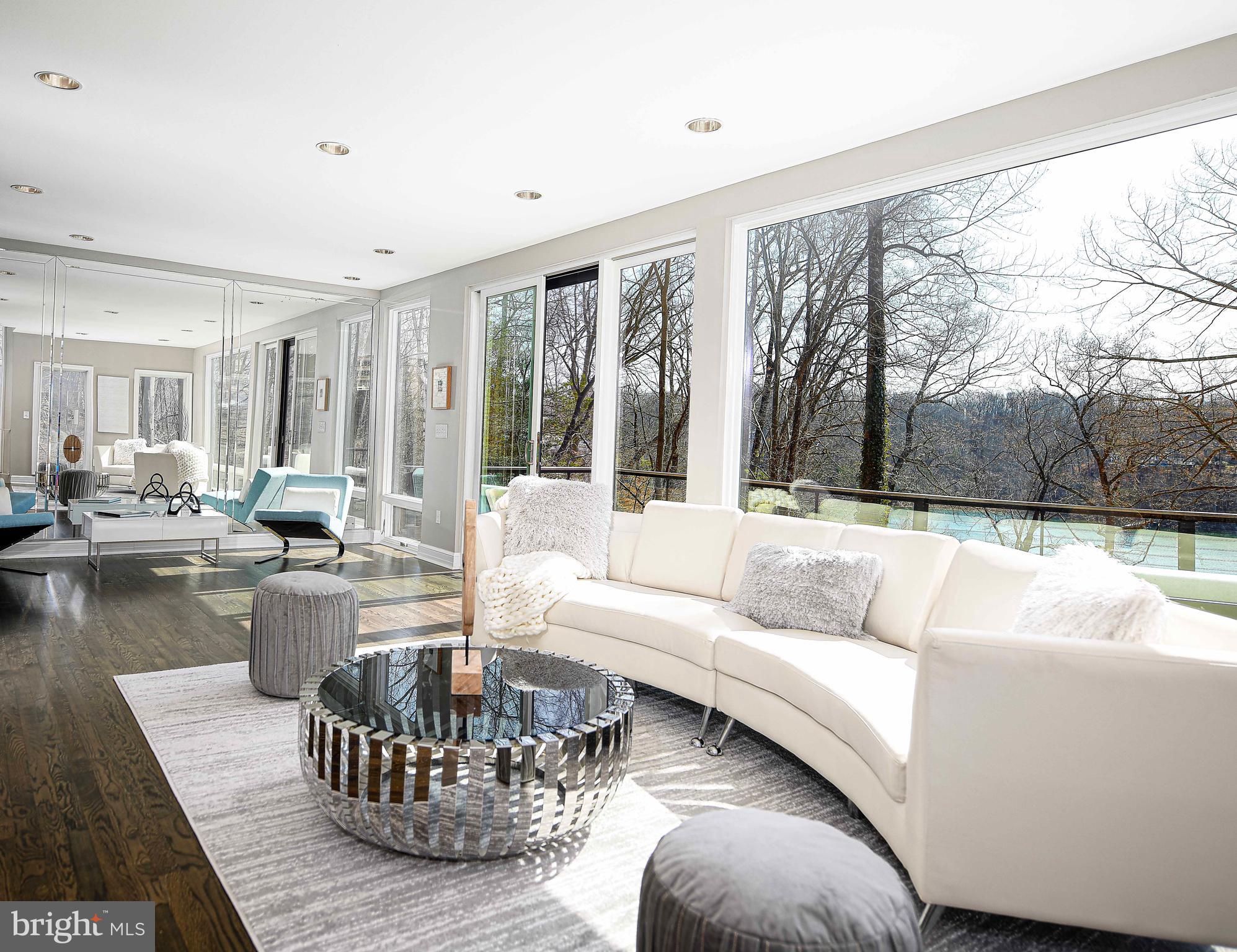DOWNS ON THE SEVERN - Residential