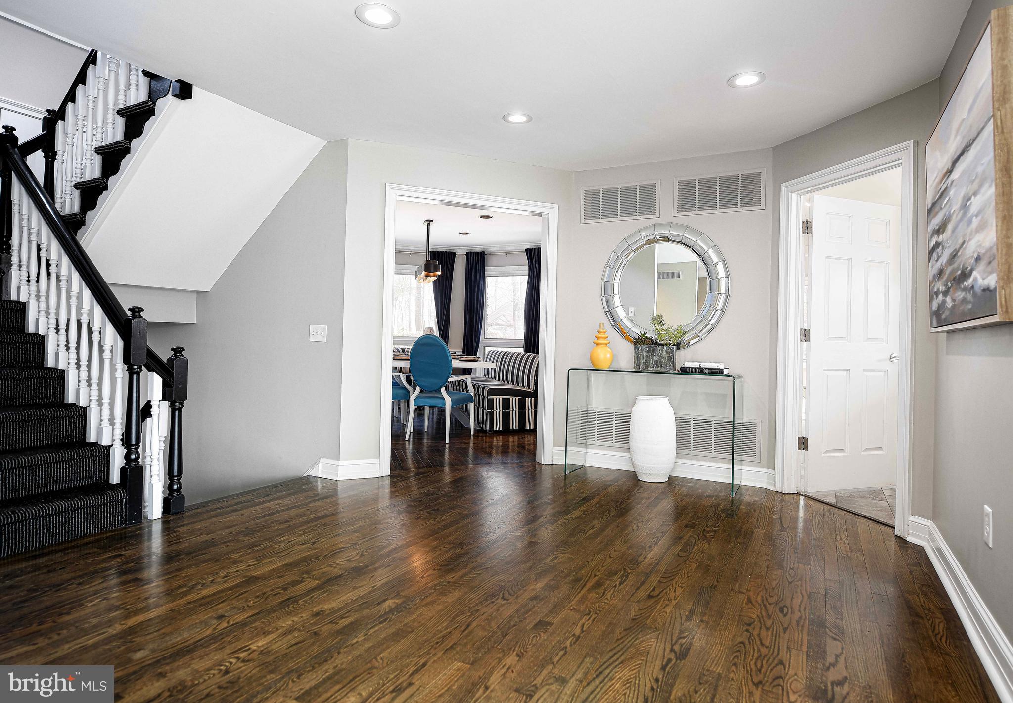 DOWNS ON THE SEVERN - Residential