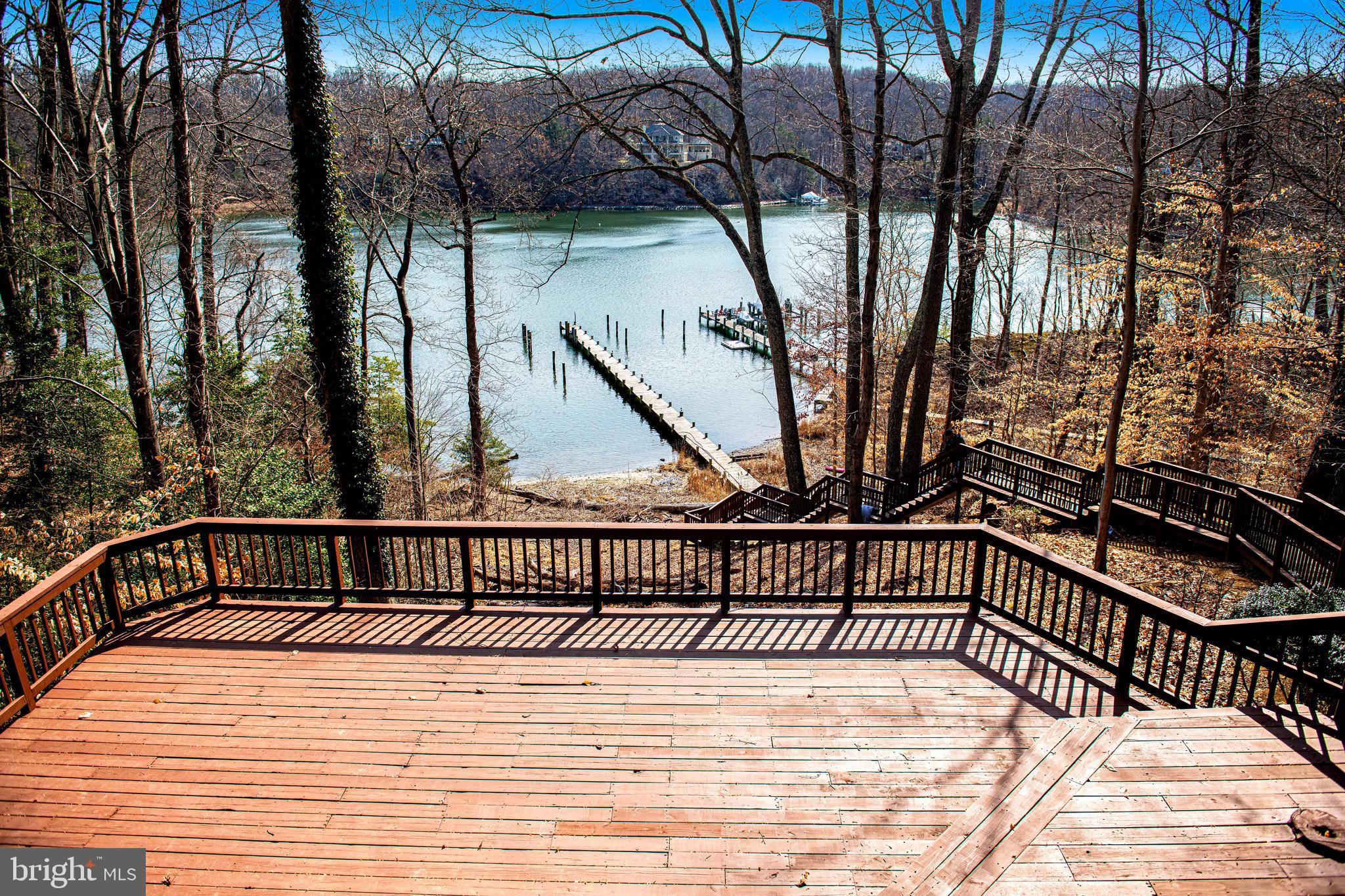 DOWNS ON THE SEVERN - Residential