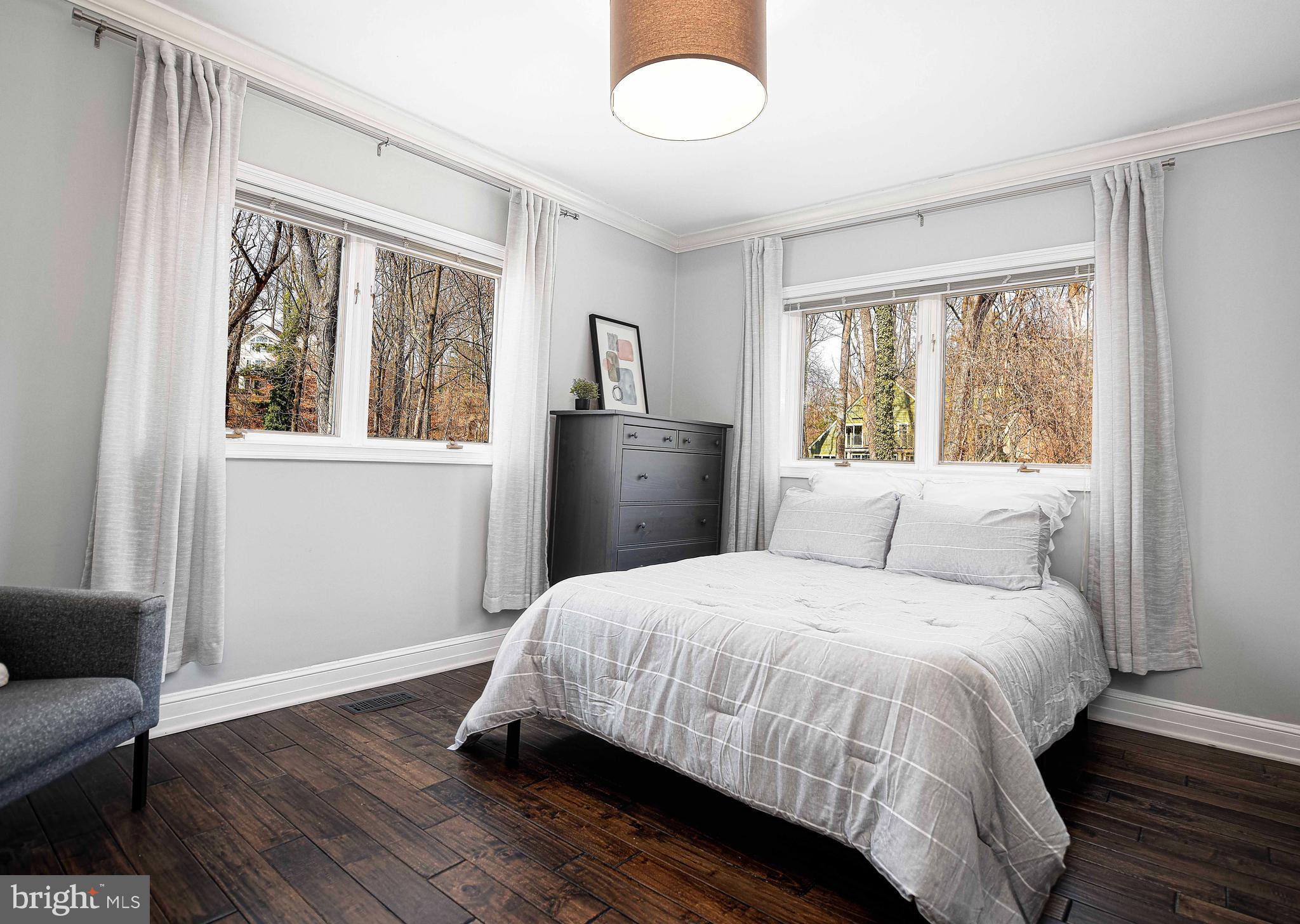 DOWNS ON THE SEVERN - Residential