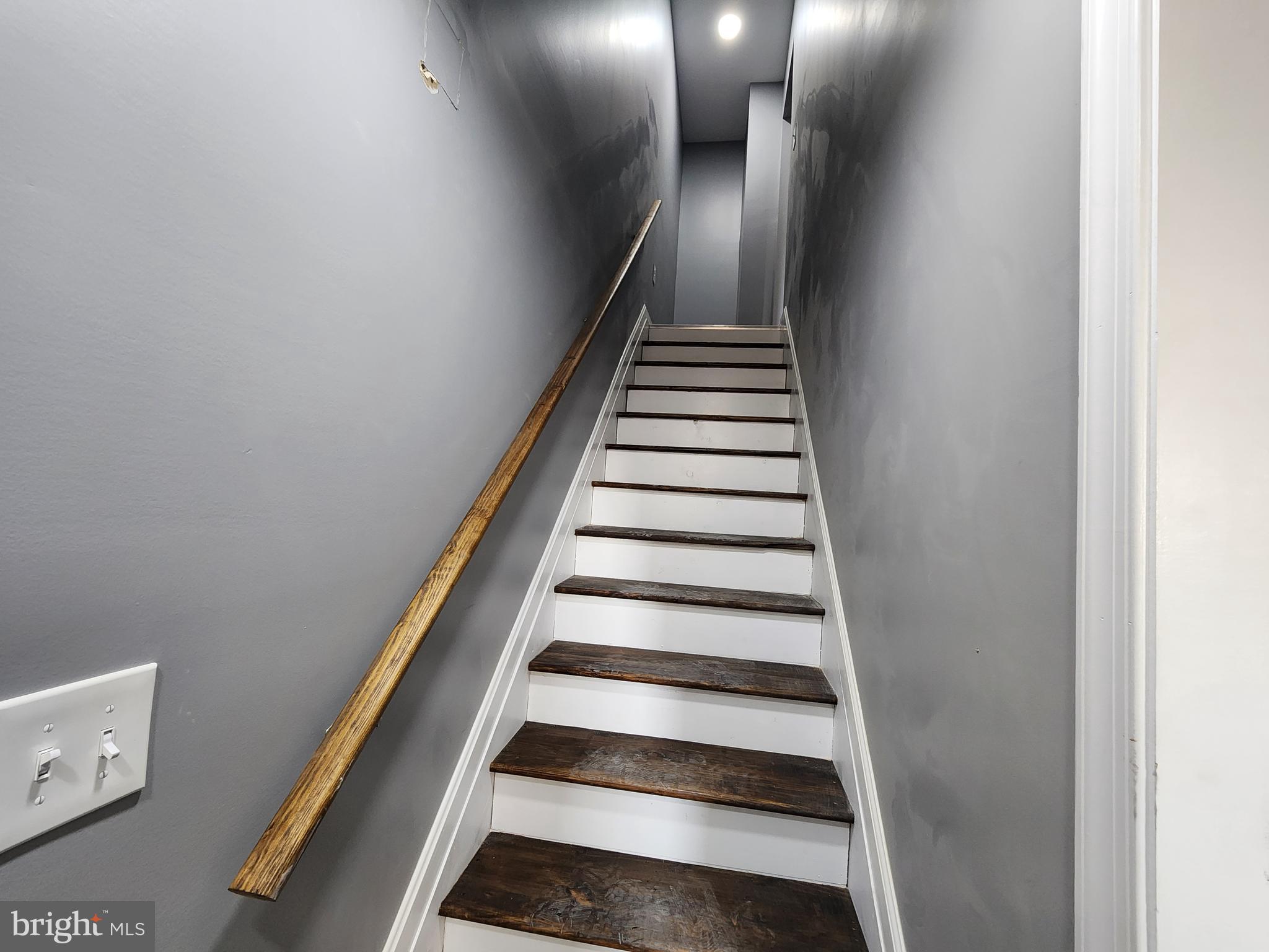 MONDAWMIN - Residential