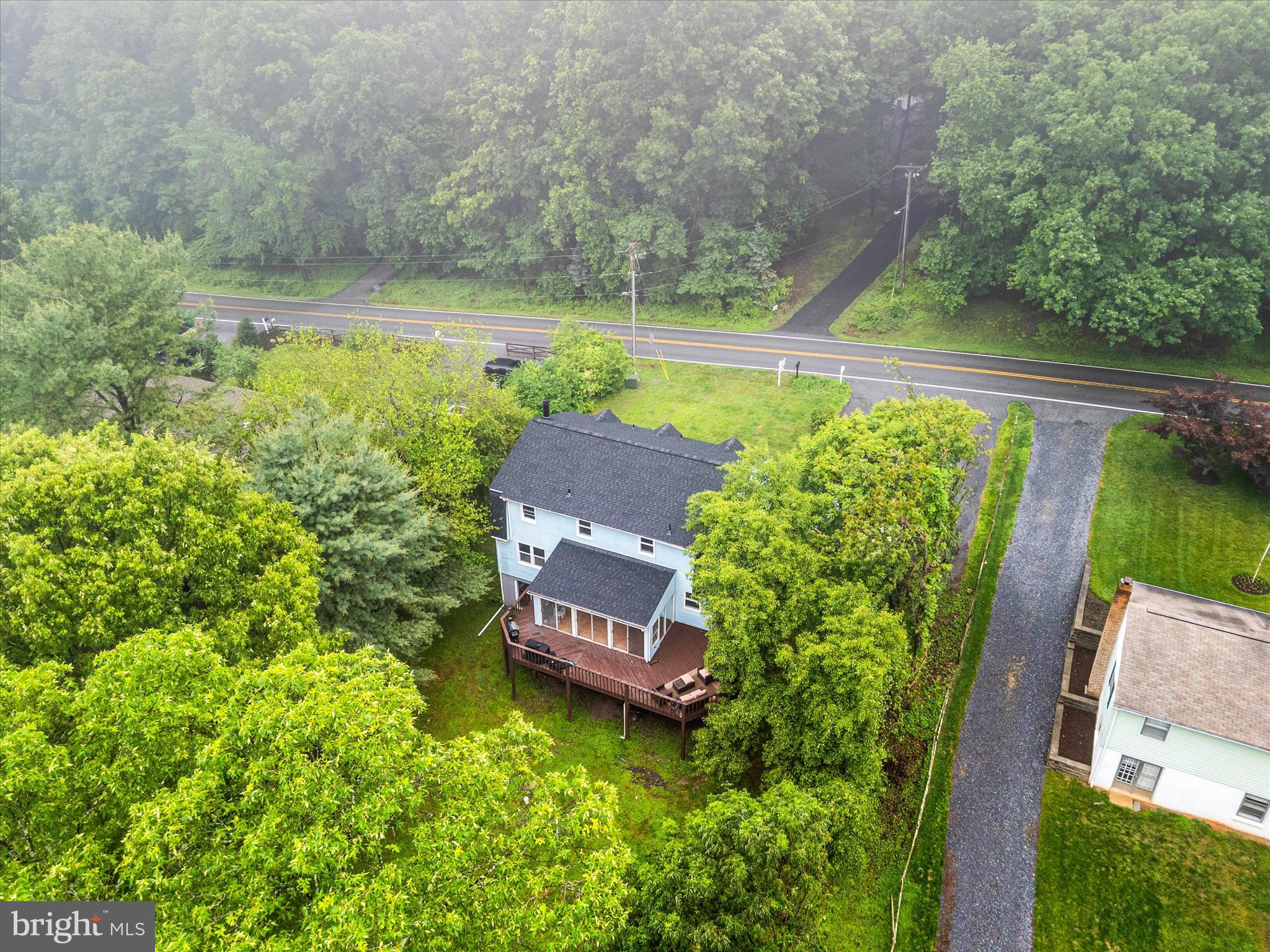 SKYLINE MANOR - Residential