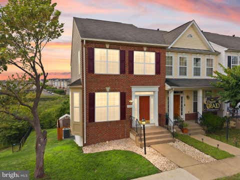 Photo of 15536 Exmore Court, WOODBRIDGE, VA 22191 (MLS # VAPW2121568)